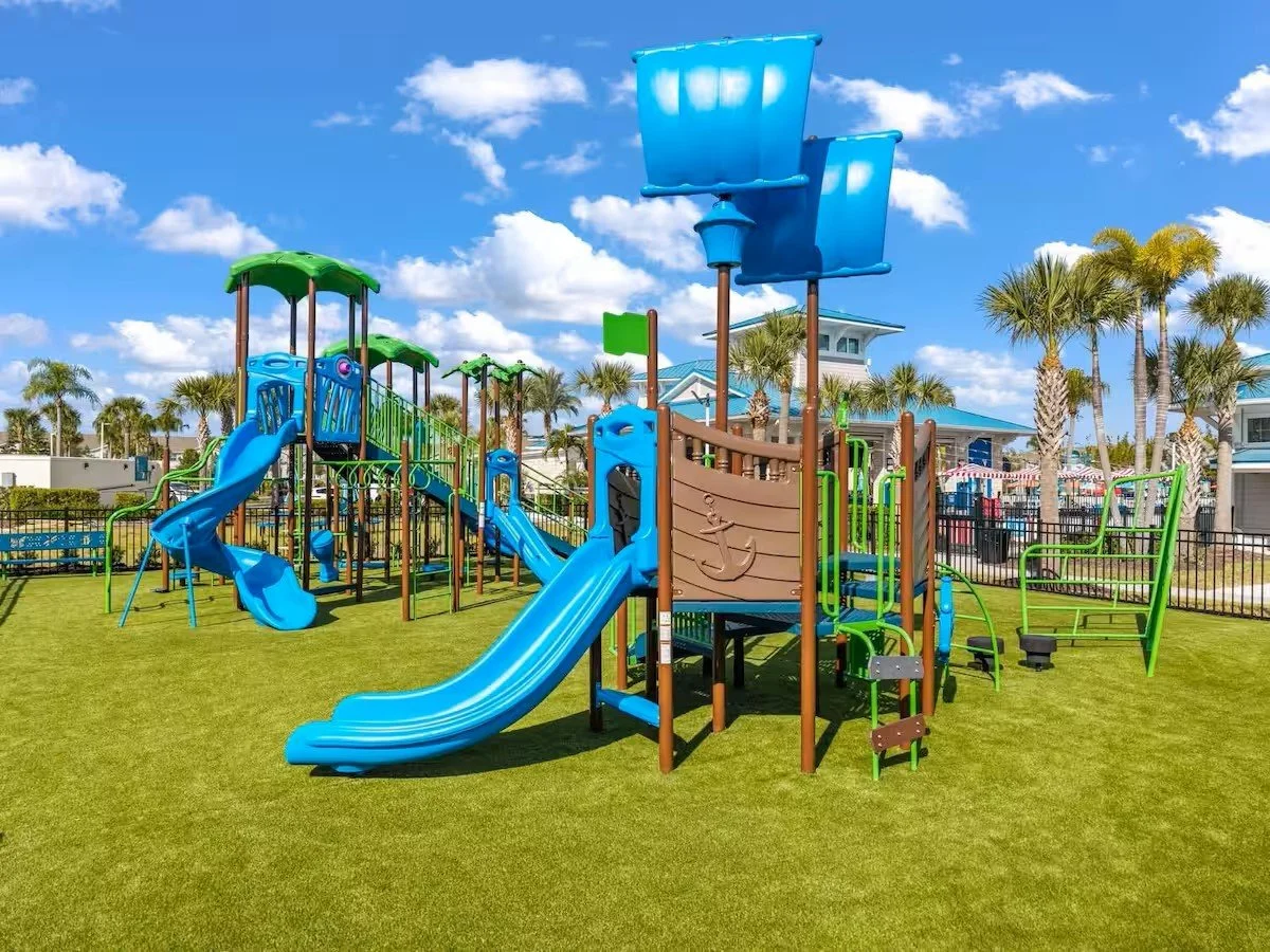 Playground 2.jpg