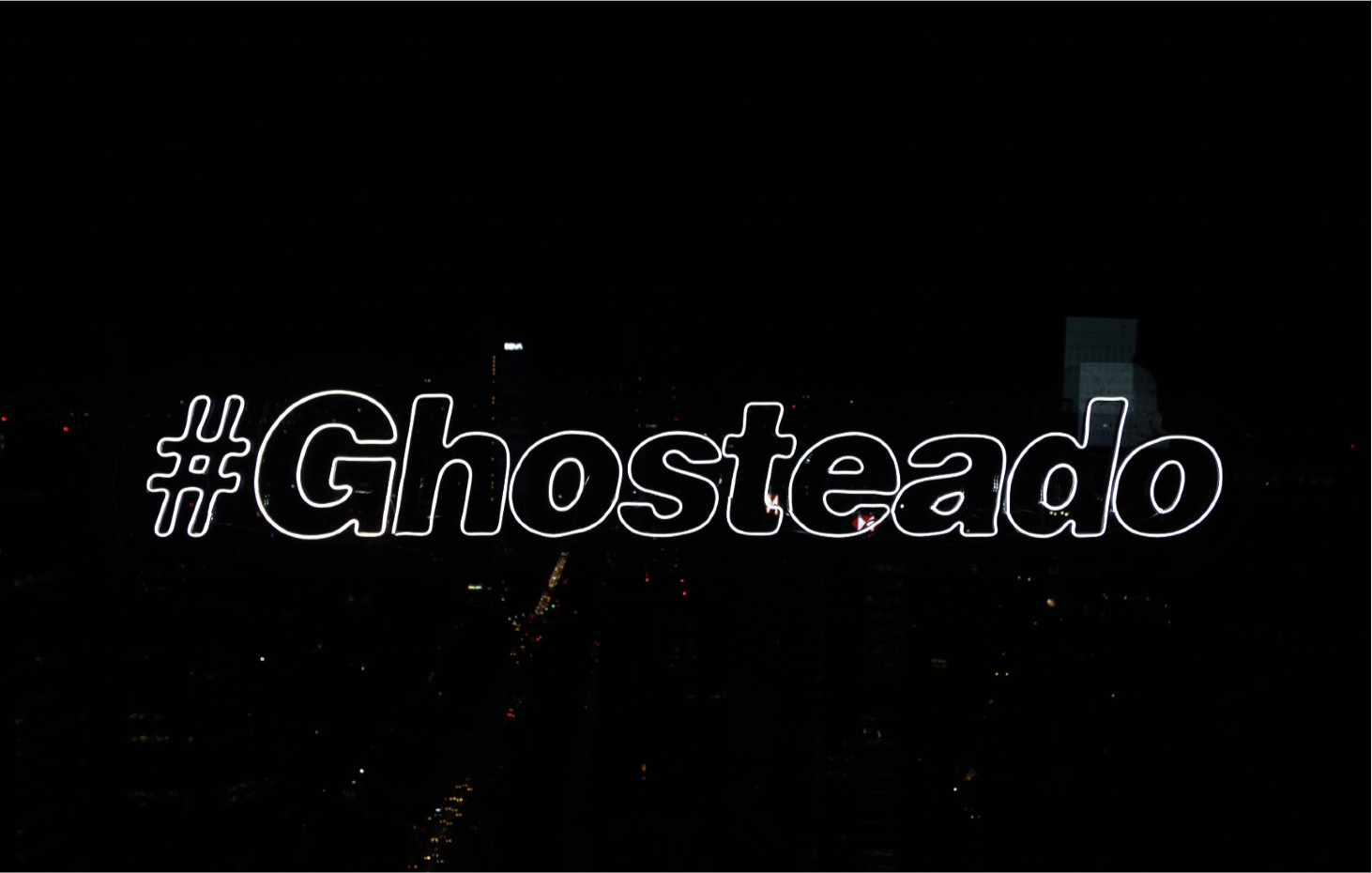Lanzamiento | #Ghosteado &  Apple TV+