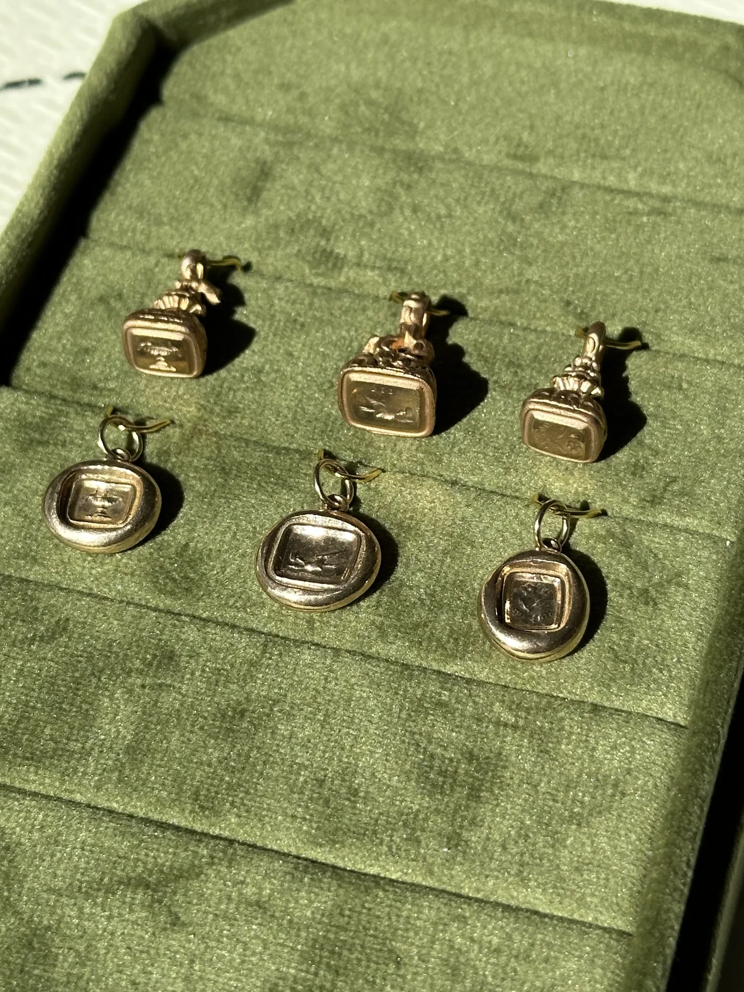 puffy intaglio charm