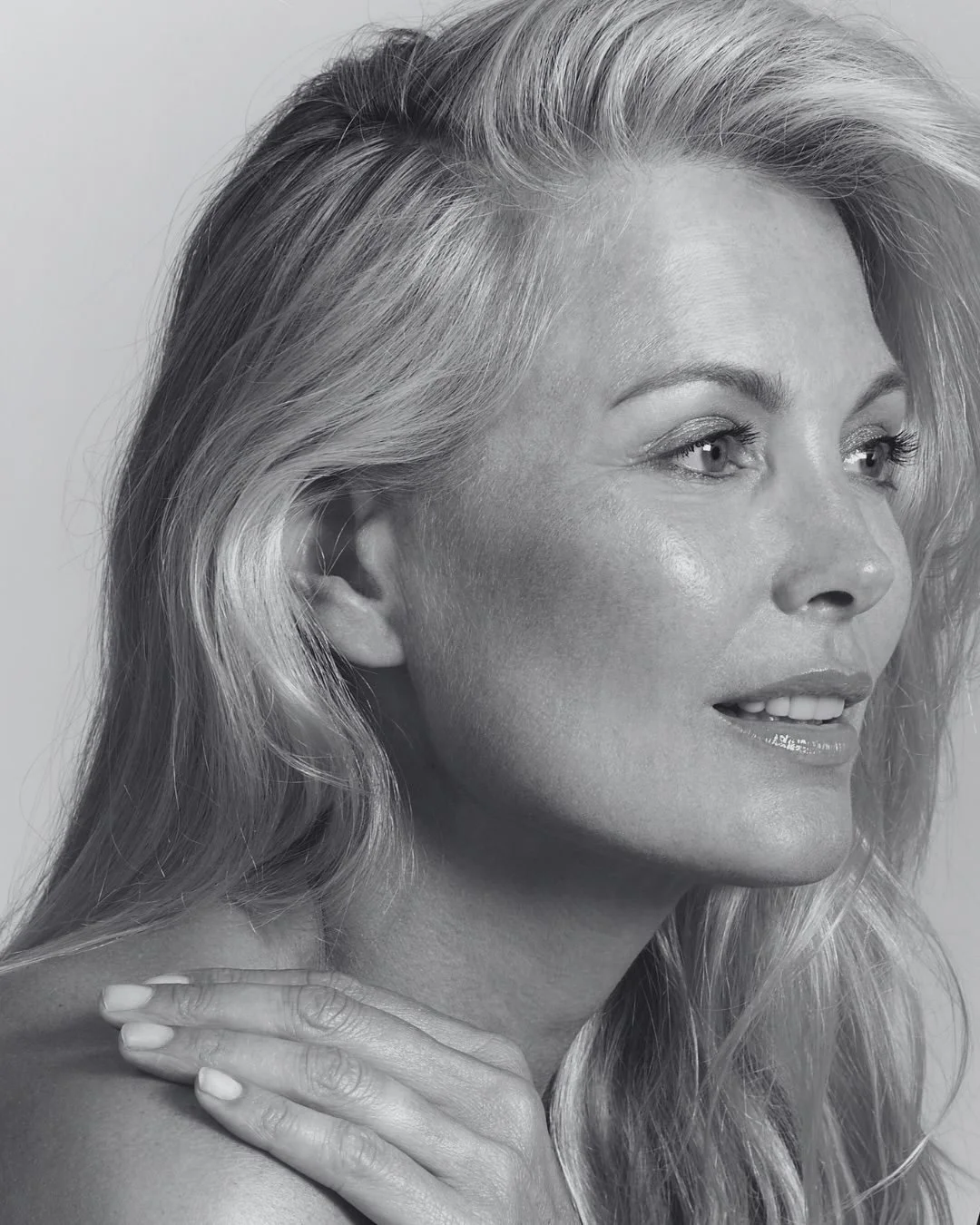 Our team of Cosmetic Nurses is ready to get stuck into the busy holiday period! Whether you're ready to soften and smooth wrinkles, or look into hydrating volume and contouring treatments - our team at Rejuva has you covered.

Click the booking link 