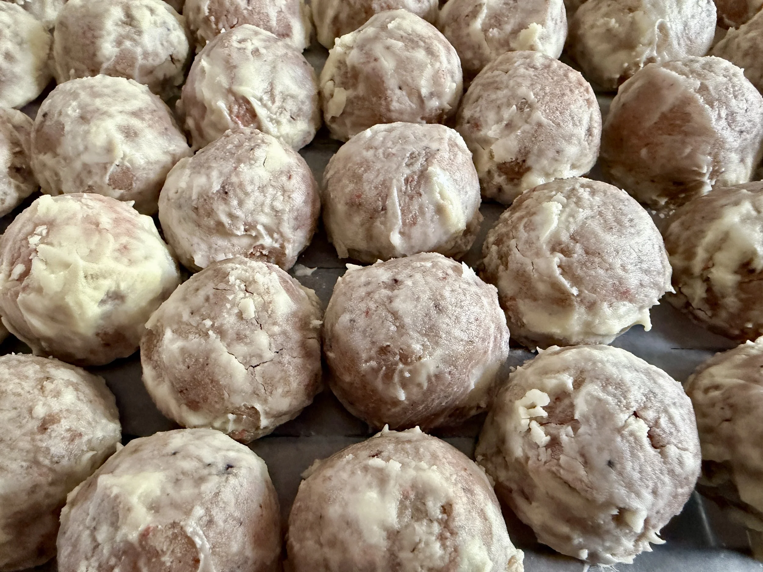Vanilla Berry Medley Wedding Cake cookies made by Wisconsin Cottage Bakery Twelve Moons Baking using locally sourced ingredients.