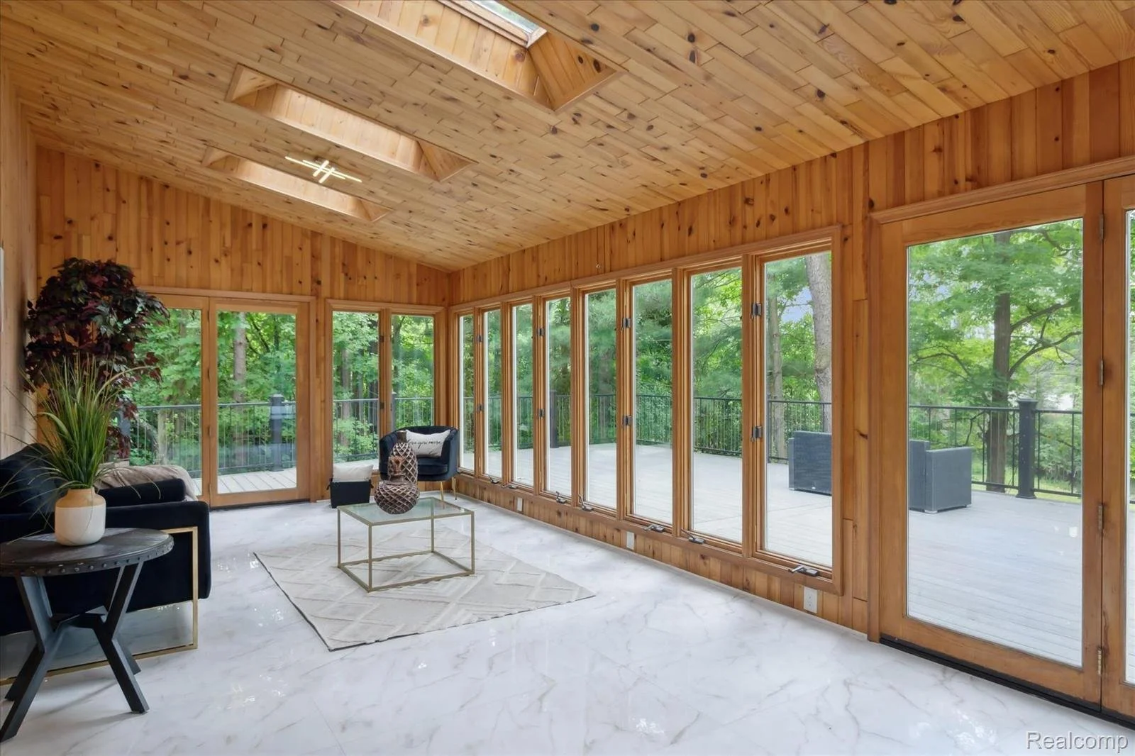 WhatsApp Image 2025-11-20 at 11.06.00 PM (5).jpeg