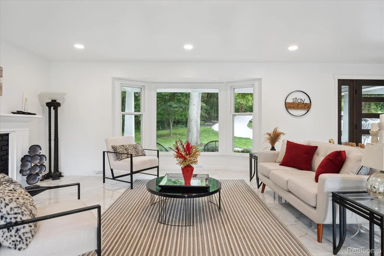 WhatsApp Image 2025-11-20 at 11.06.00 PM.jpeg