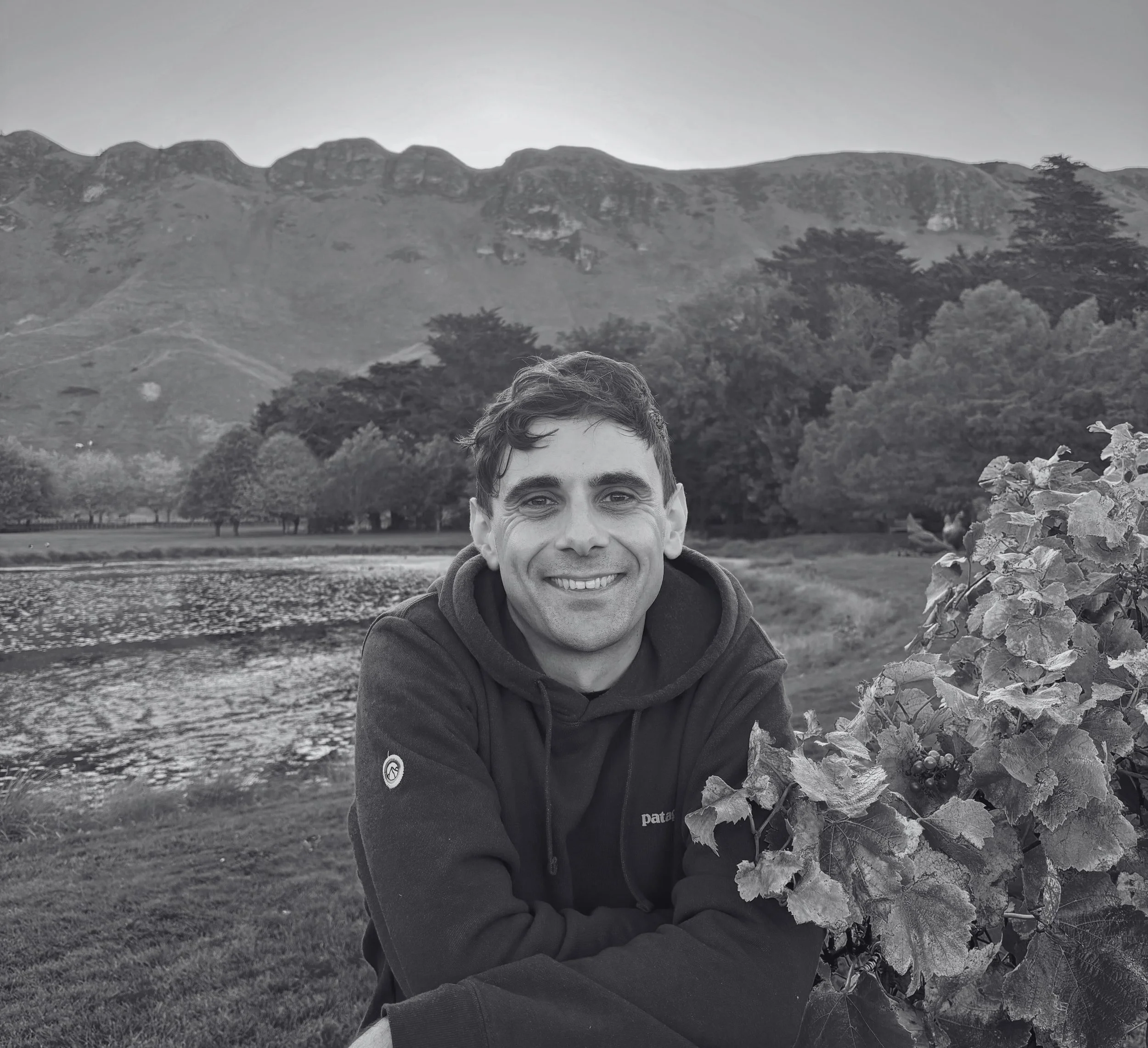 THREE GRAPES wine expert portrait – Francois