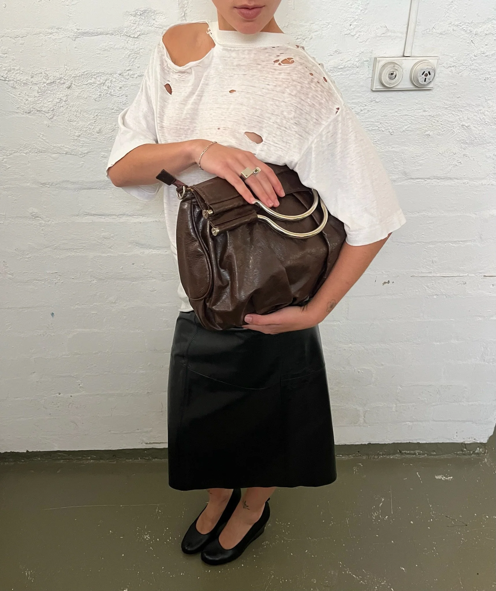 LEATHER METAL HANDLE CLUTCH