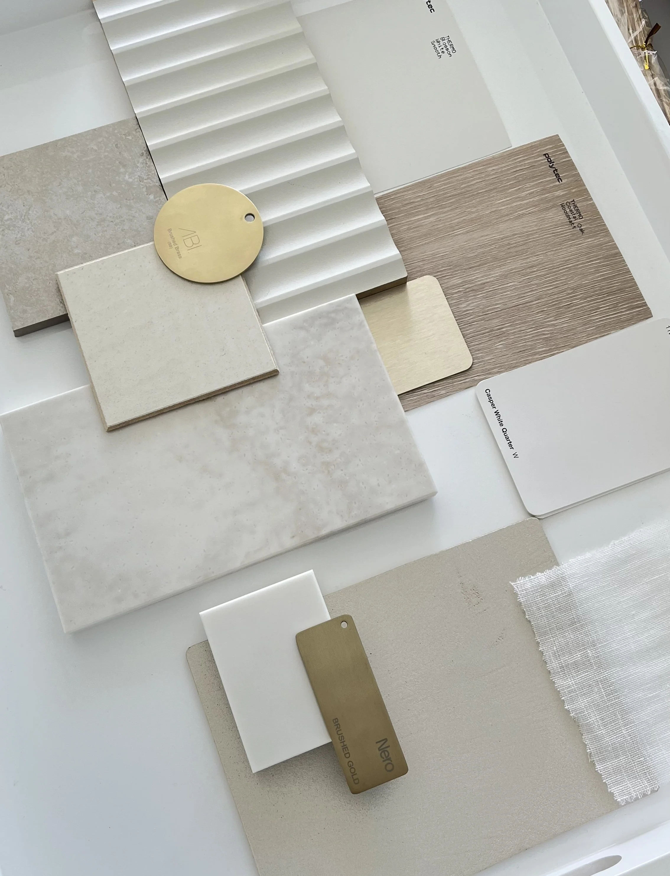 tid-studio-modern-coastal-kitchen-pantry-interior-design-neutral-creamy-gold-coast-8.jpeg