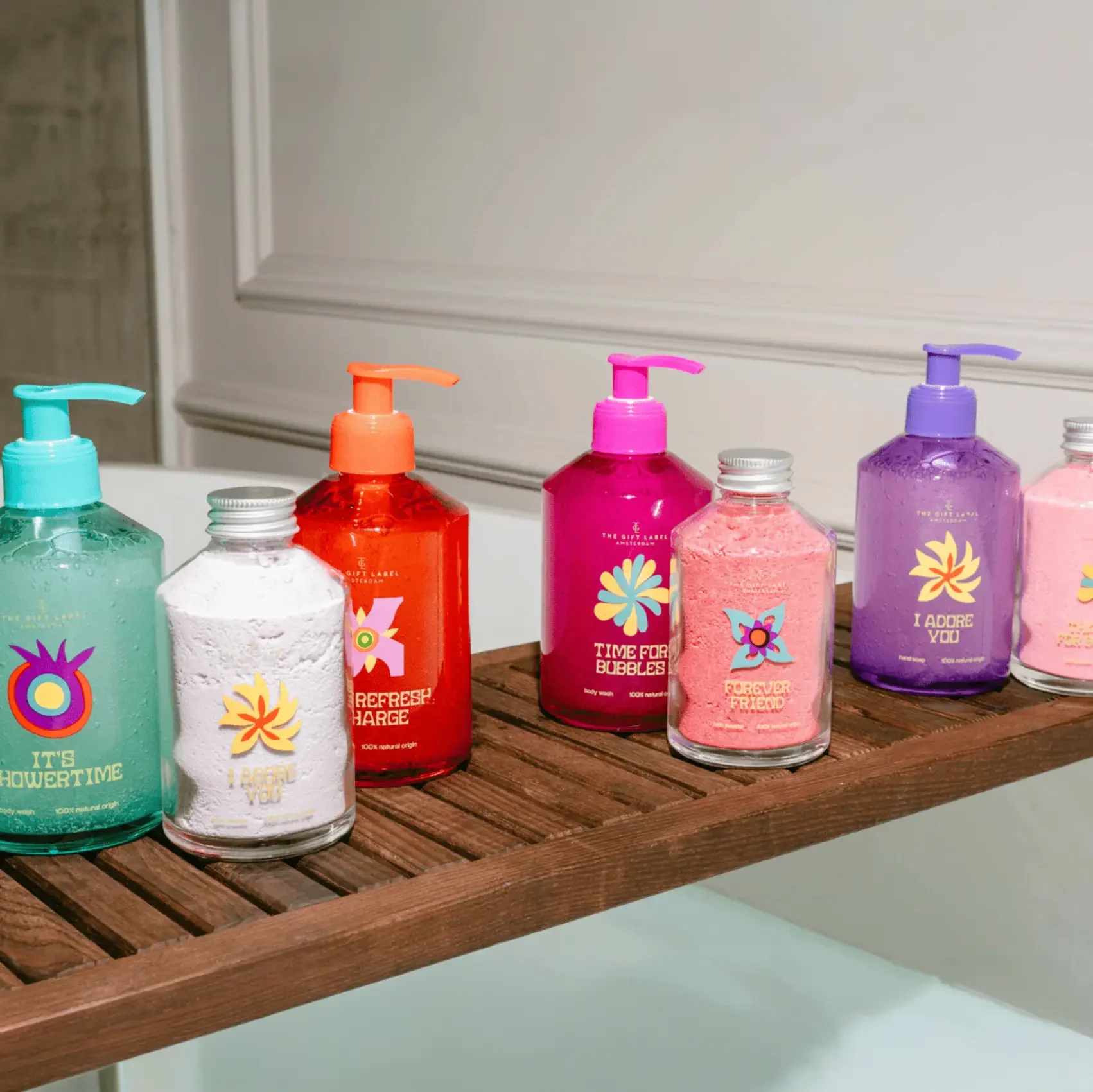 Packaging design by Raisa Kingma for The Gift Label-1.webp