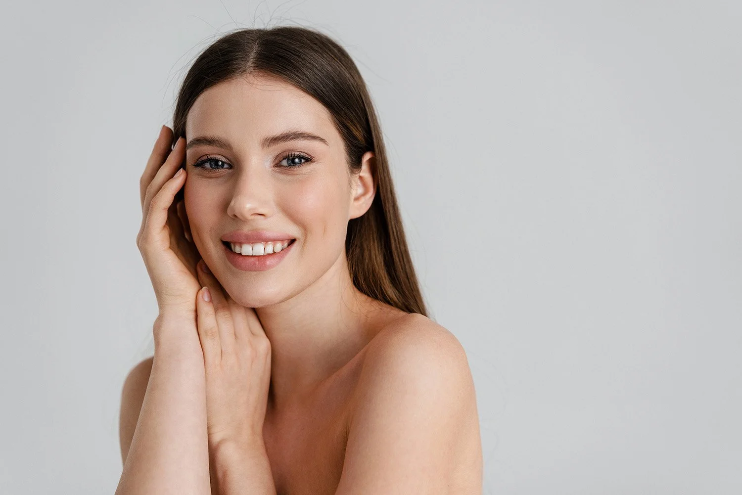 Dermaplaning: Benefits, What is It, Aftercare and More