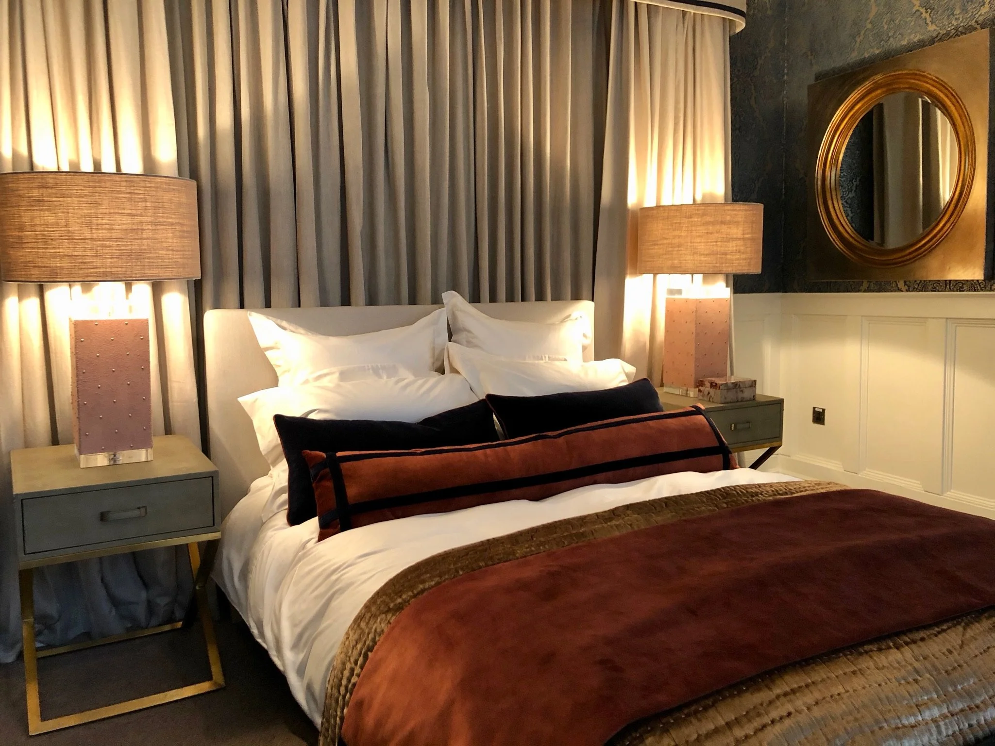 D42CF3AA-4B17-4352-AACF-401123D13B33 copy.JPG