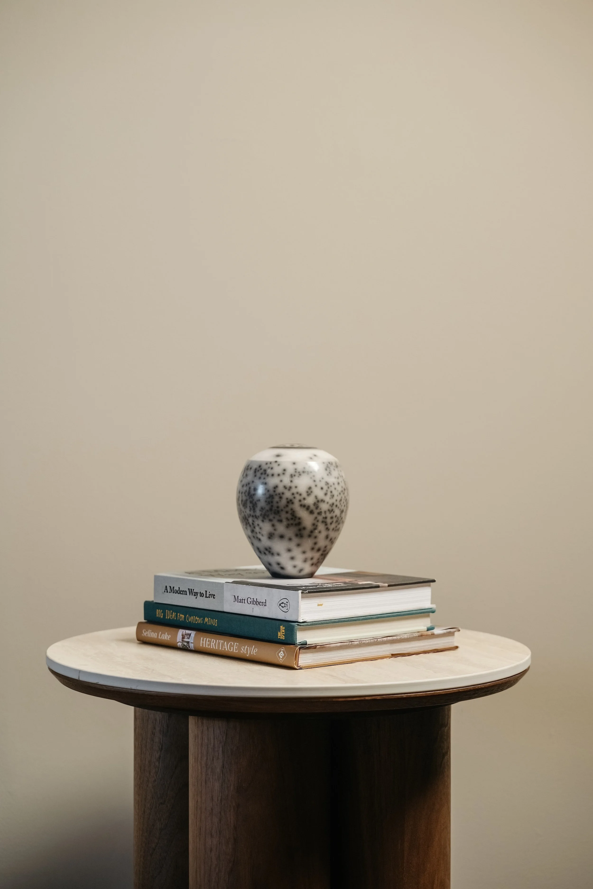 Sibylle Clerey interiors Meadow Vale35.jpg