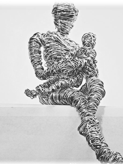 Mother and child wire sculpture 2023