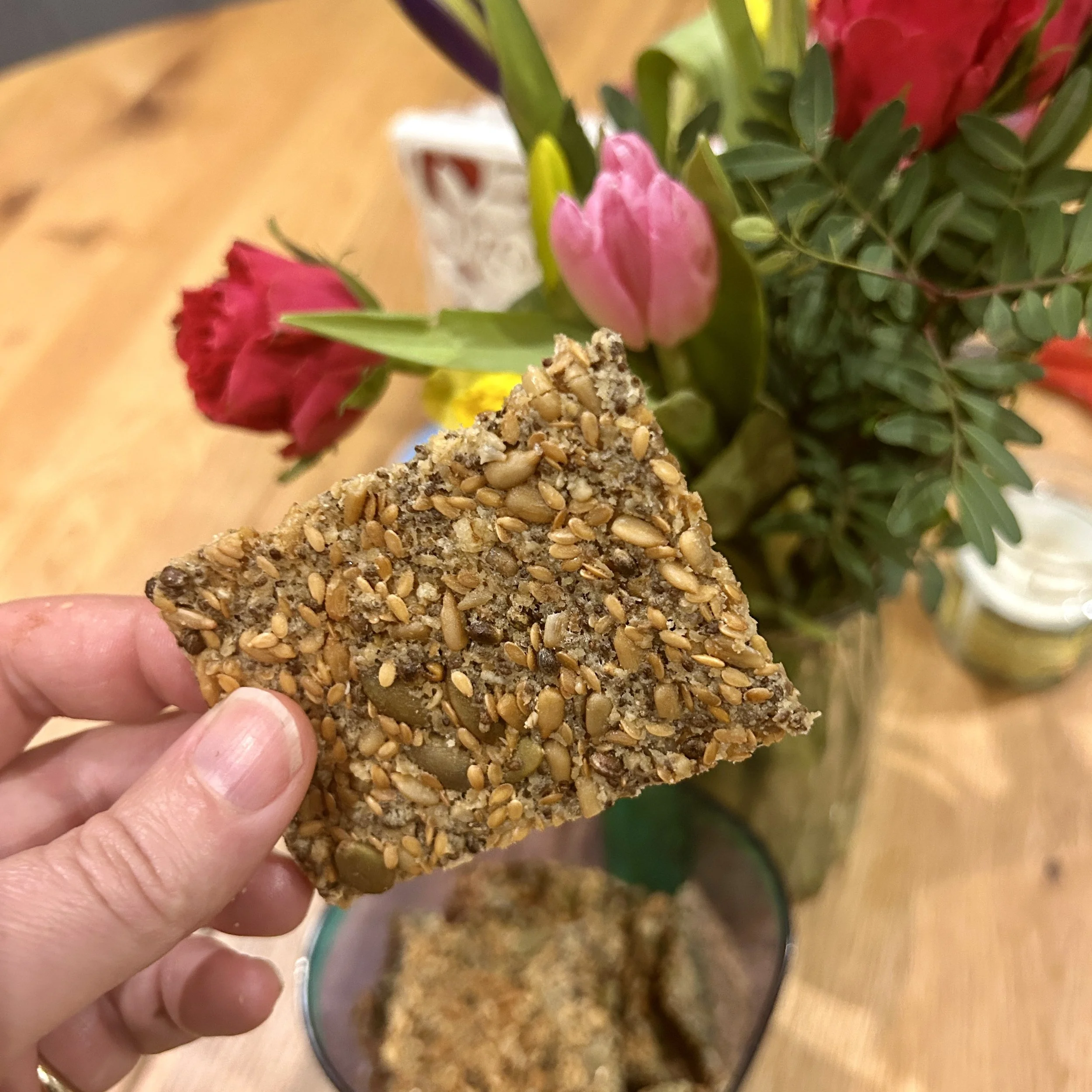 Seed-licious crackers