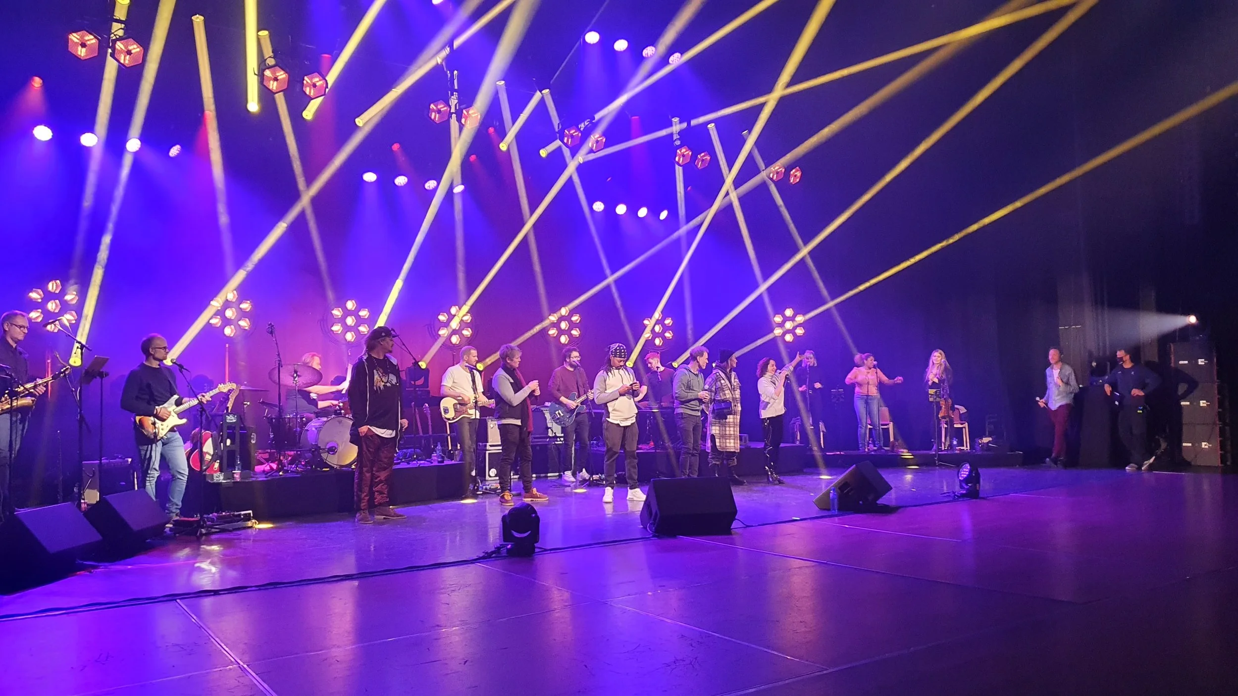 Venner for livet, konsert Tønsberg, Jahn Teigen Arena