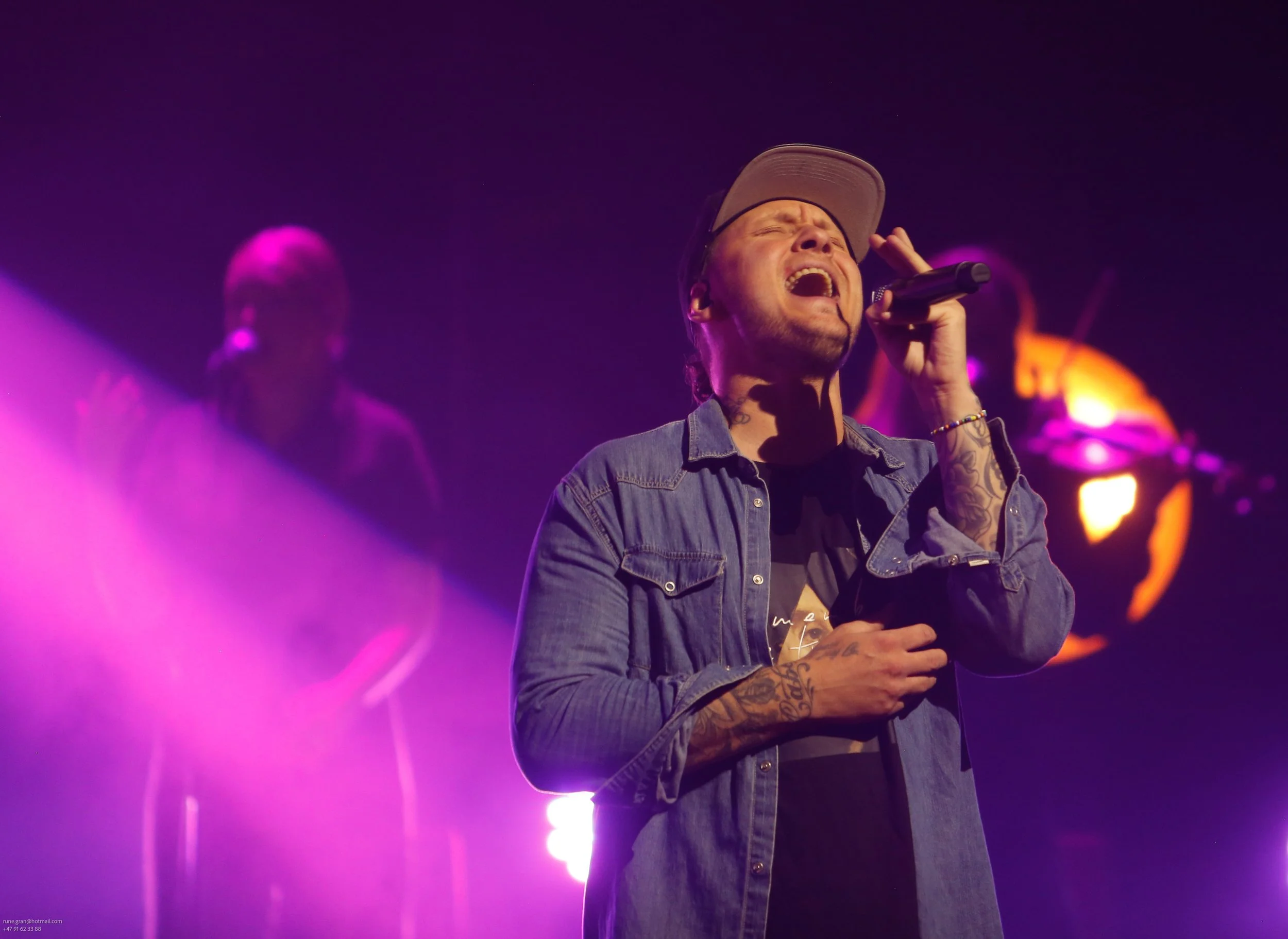 Venner for livet, konsert Tønsberg, Jahn Teigen Arena