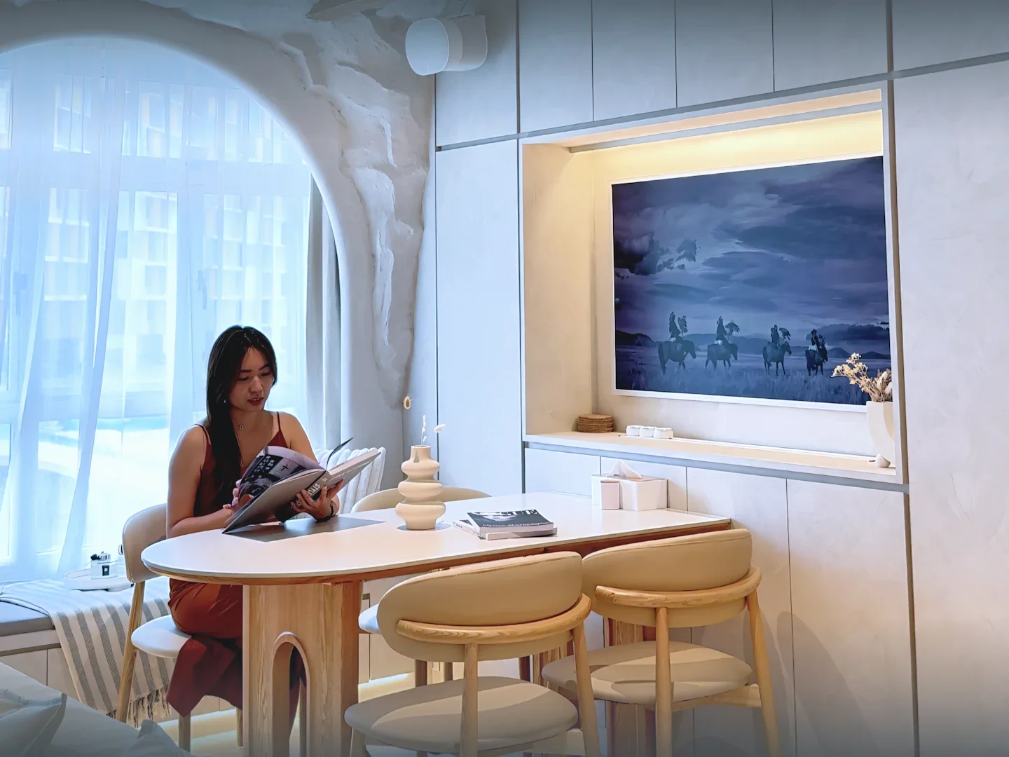 DN - Web Hero_upscayl_1x_ultrasharp-4x.webp