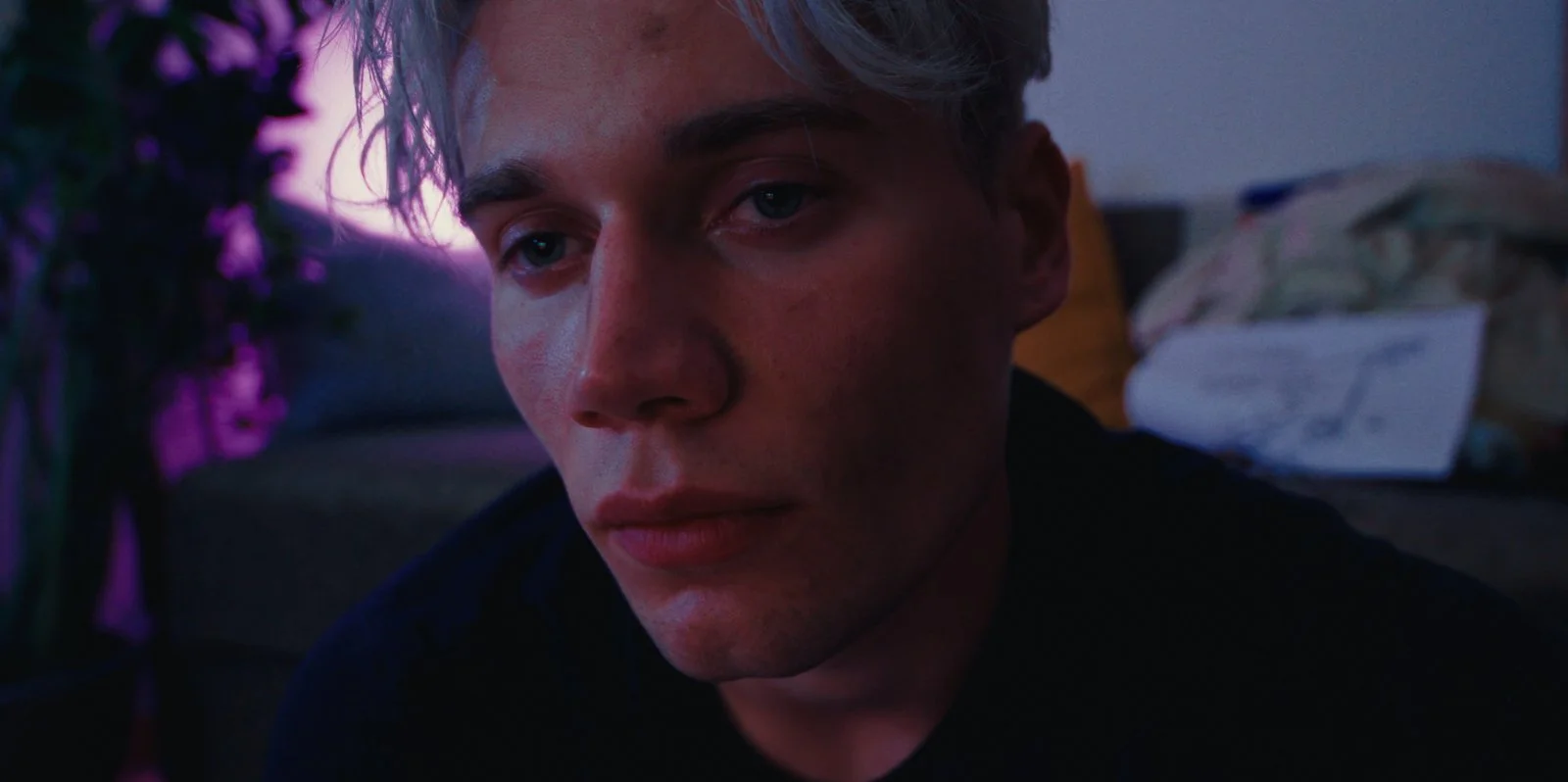 vince-decopa-lights-out-stills-24.jpg