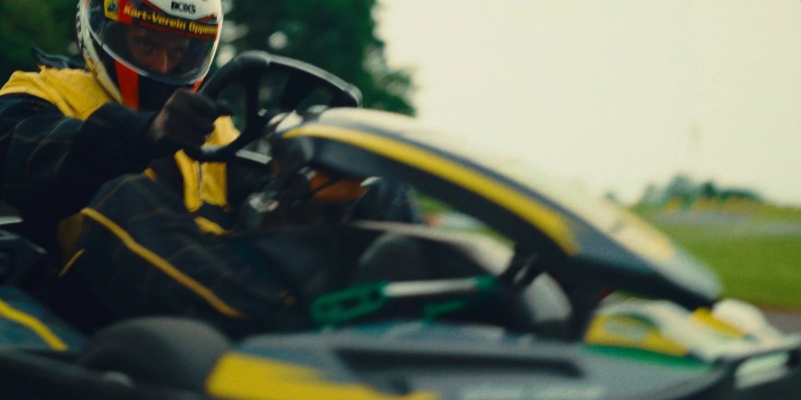 vince-decopa-lights-out-stills-06.jpg