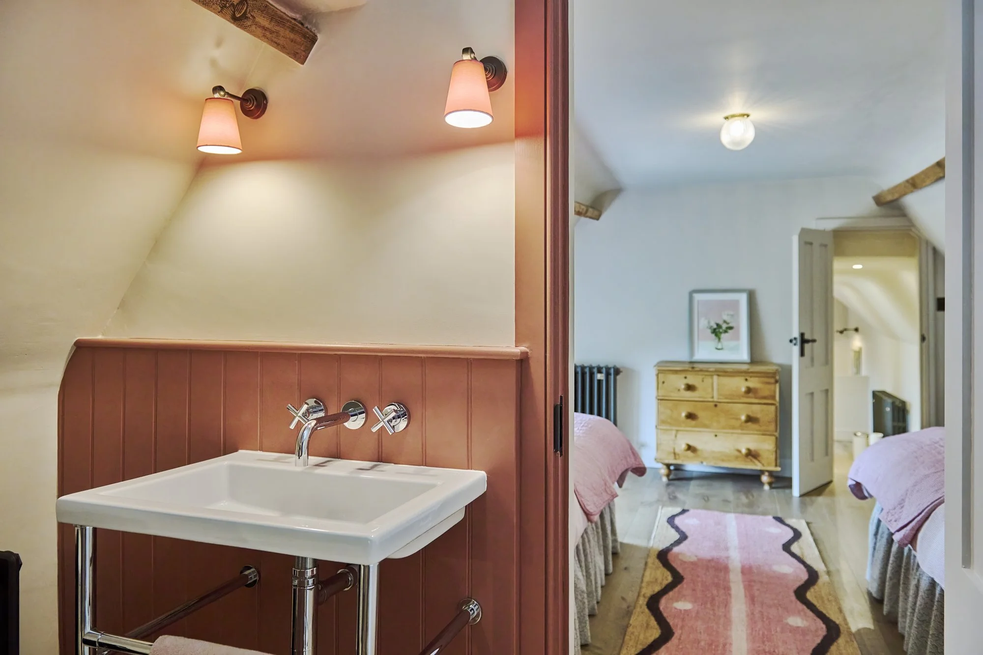 Bulwick Airbnb-0925-530.jpg