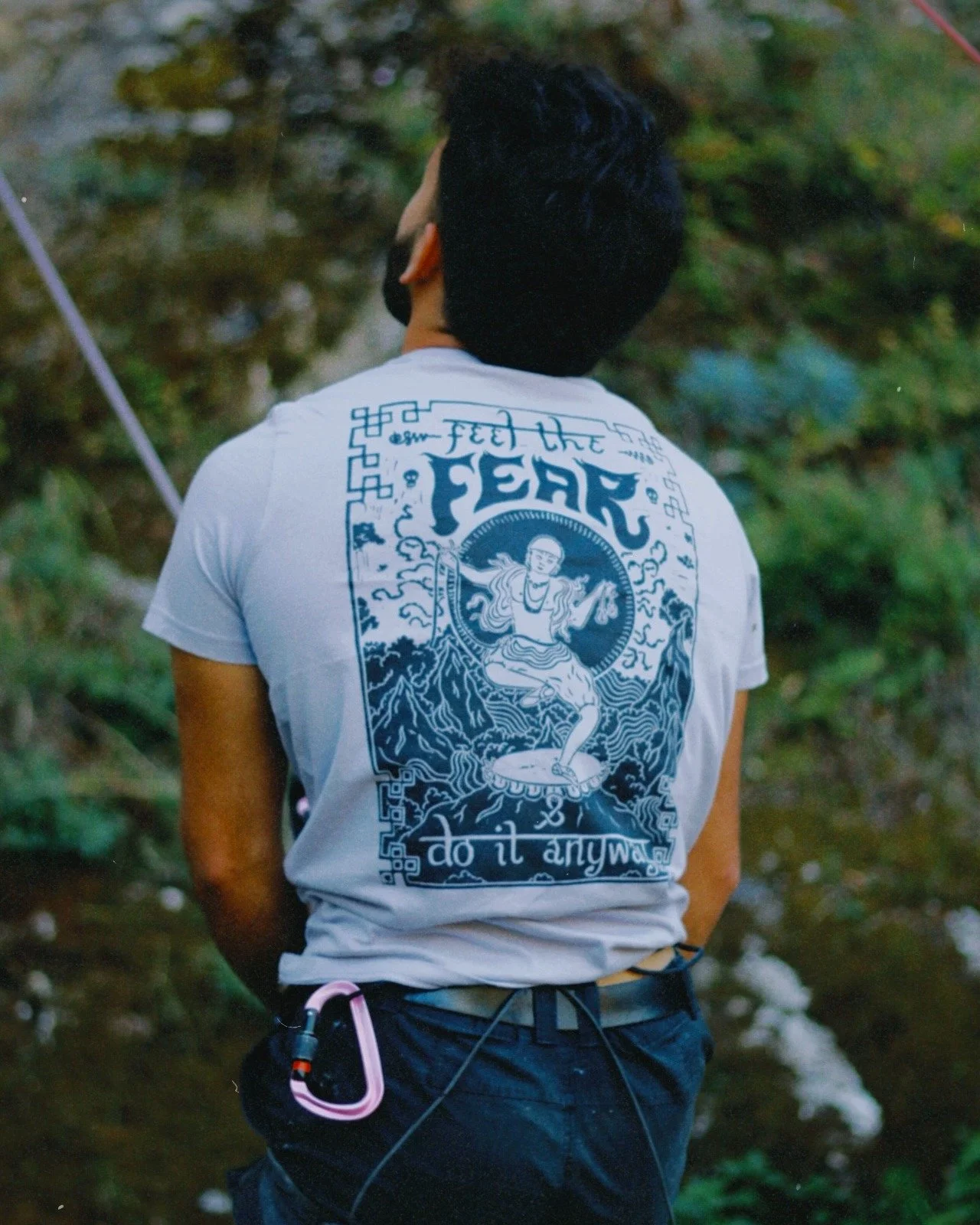 Indossata da chi affronta le altezze 🧗&zwj;♀️