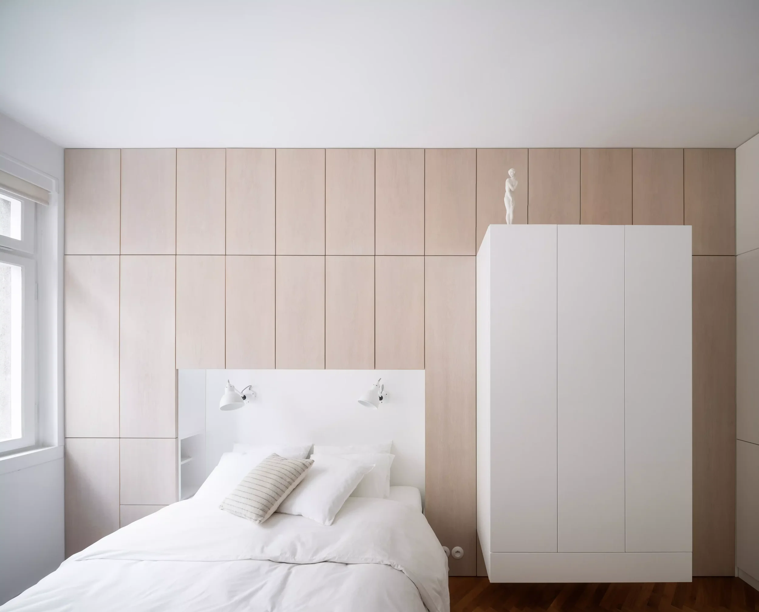 martin-cenek-architecture-functionalist-apartment-alex-shoots-buildings-17.webp