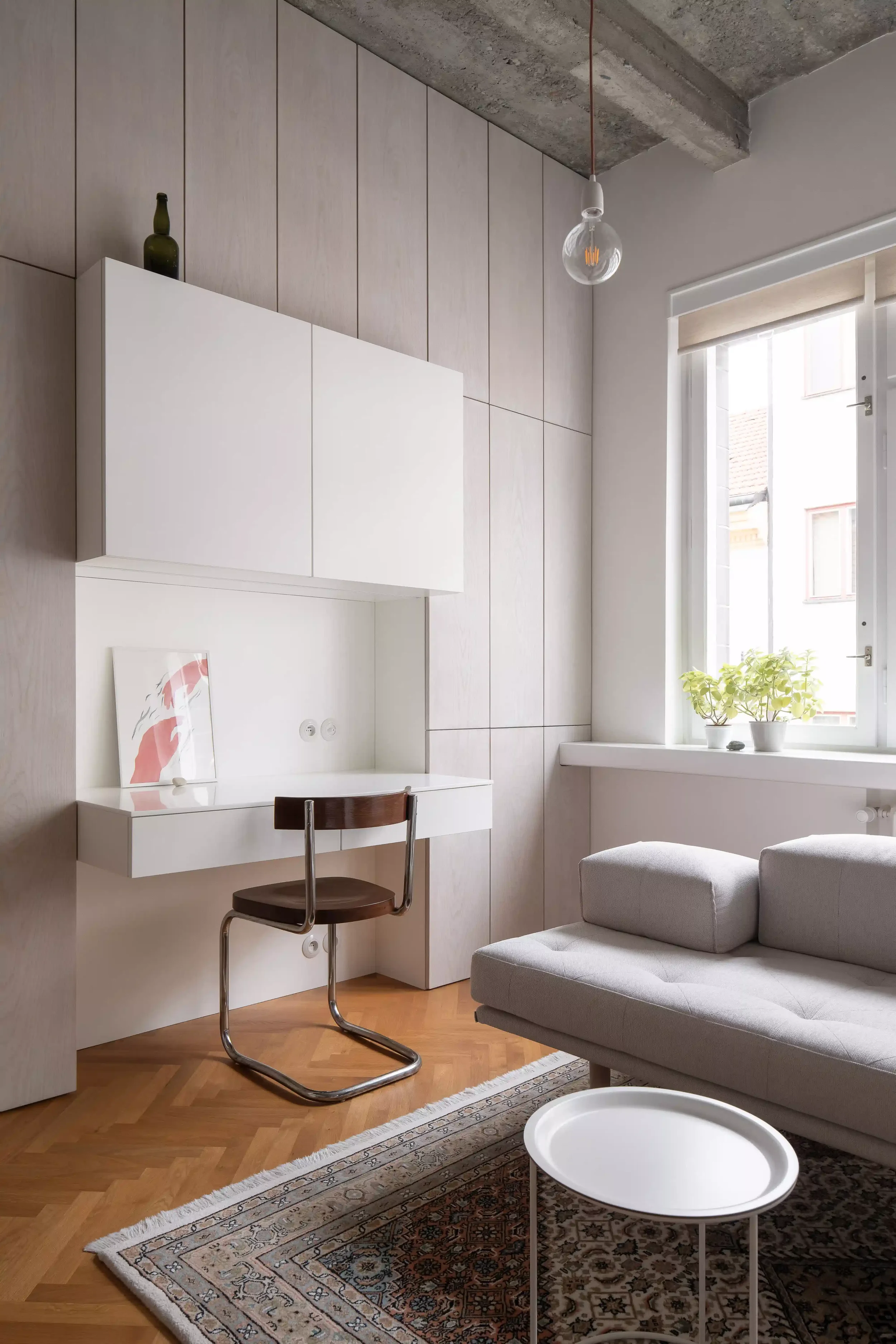 martin-cenek-architecture-functionalist-apartment-alex-shoots-buildings-08.webp