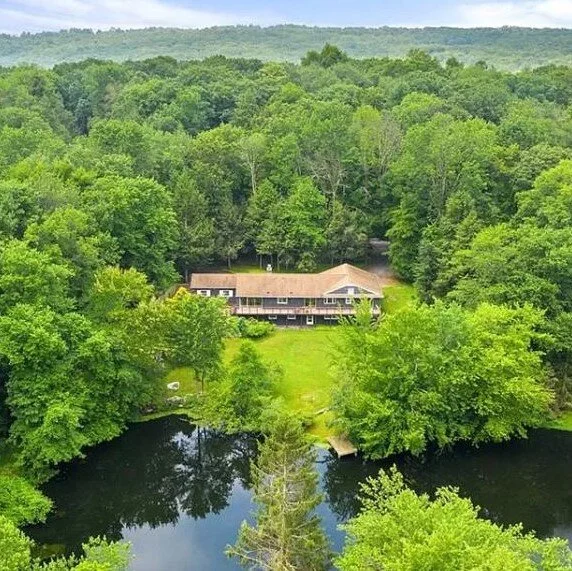 Pound-Ridge-Estate-Sale