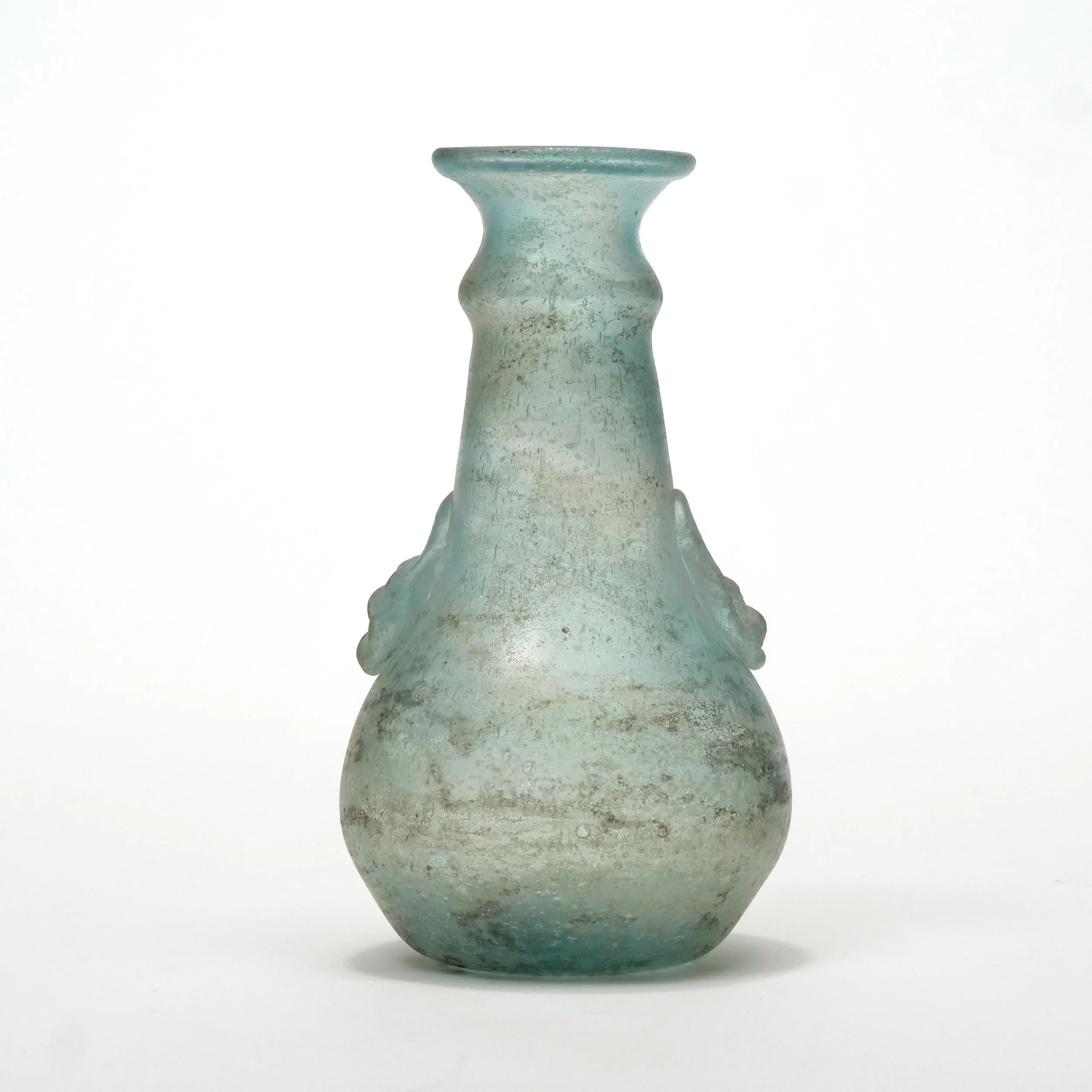 A BLUE ROMAN GLASS VASE
