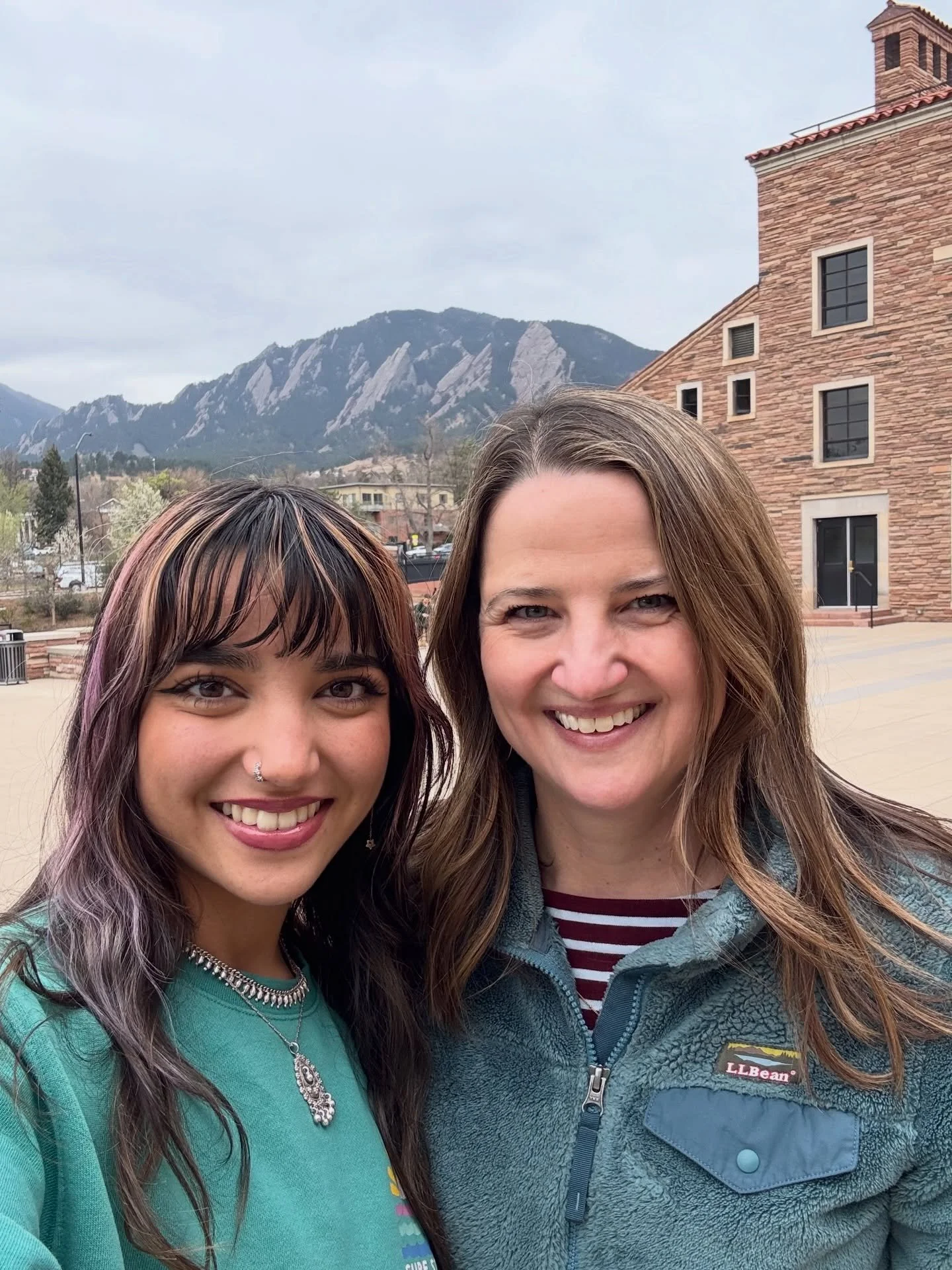Beautiful Boulder!
What a great visit to @cuboulder 💛🖤

Walking and talking and biking and taking 1000 pictures of mountains 😍

Thank you Geoff, Alyssa, Pete, and Caroline for showing us all the cool spots! Especially that new chem building 😂