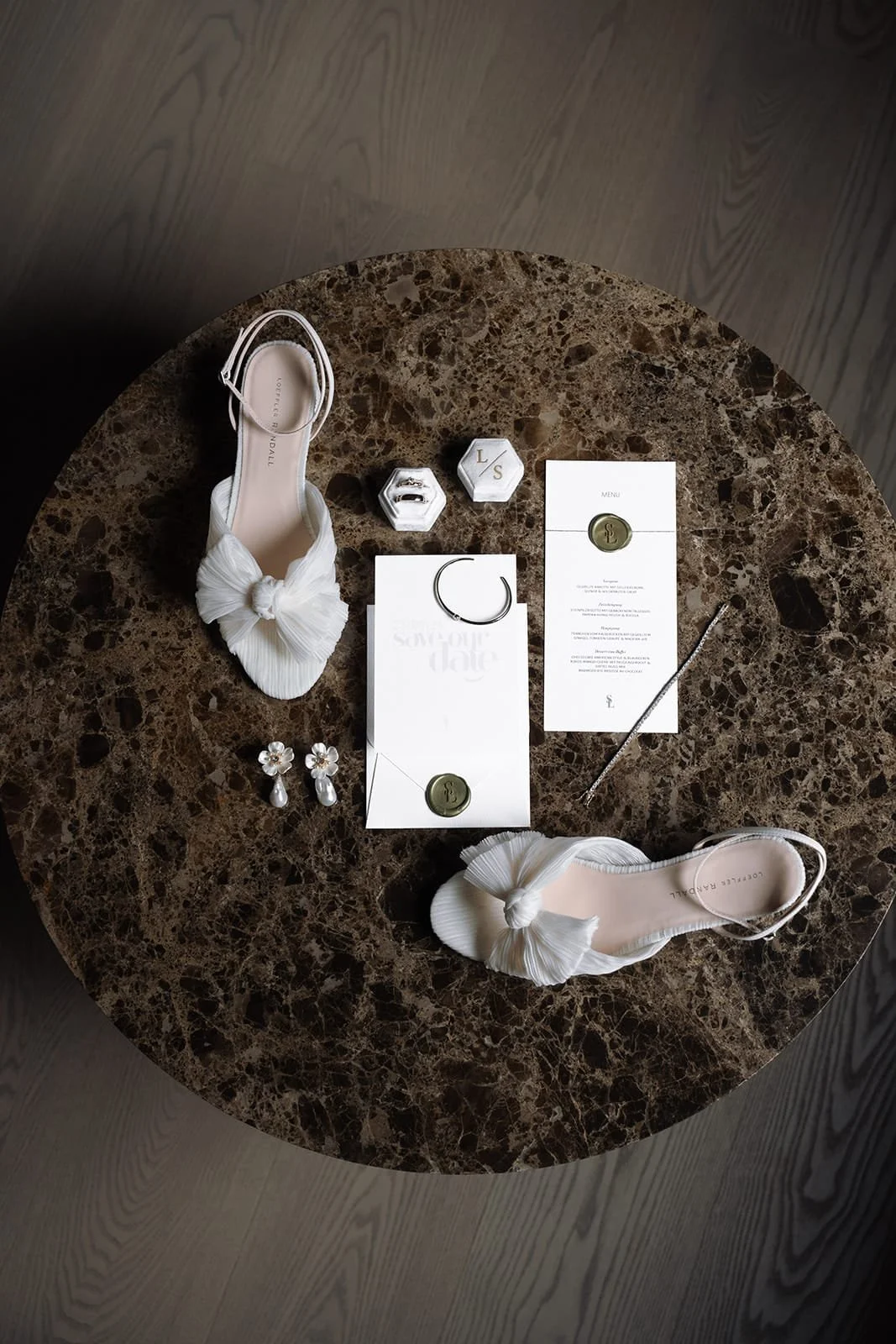 flatlay-braut-accessoires.jpg
