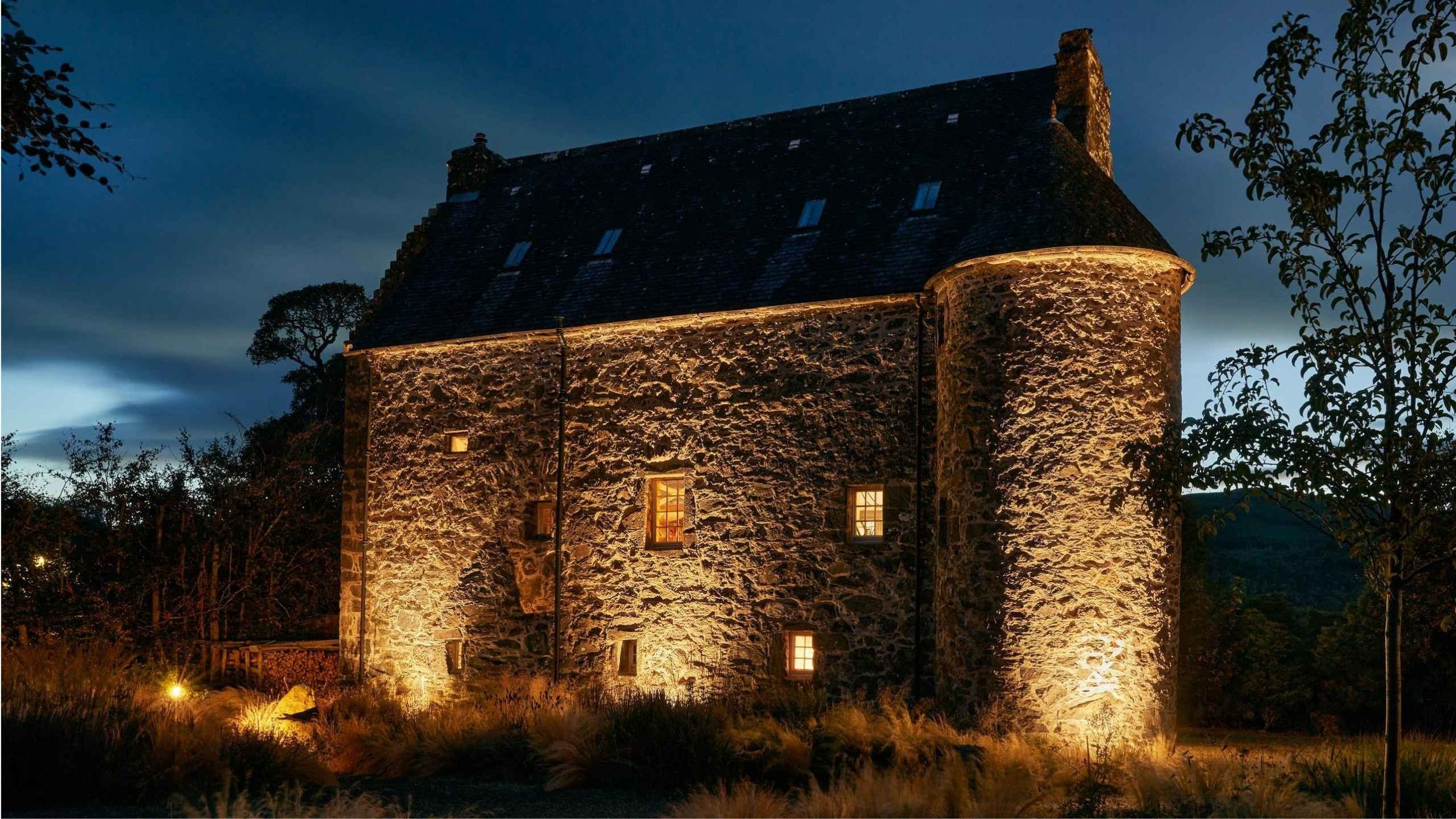 Kilmartin Castle bei Nacht, Hochzeitslocation in den Highlands