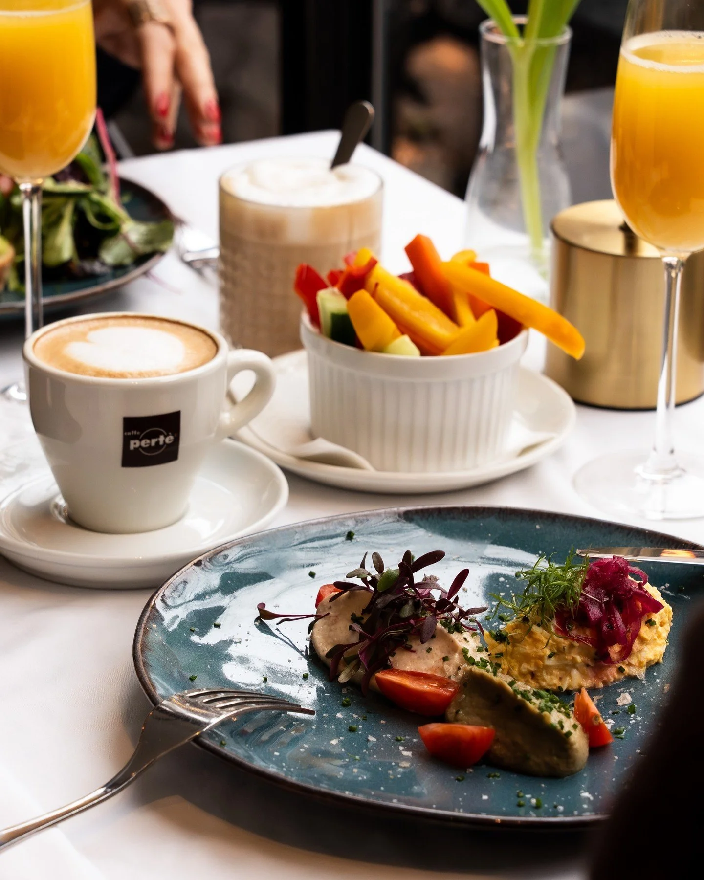 Szombatonk&eacute;nt bruncholunk! ✨
Minden szombaton, 12:00 &eacute;s 15:00 &oacute;ra k&ouml;z&ouml;tt m&aacute;r bruncholhattok is n&aacute;lunk.

#pavillondeparis #pavillondeparisbudapest #brunch #French #frenchrestaurant