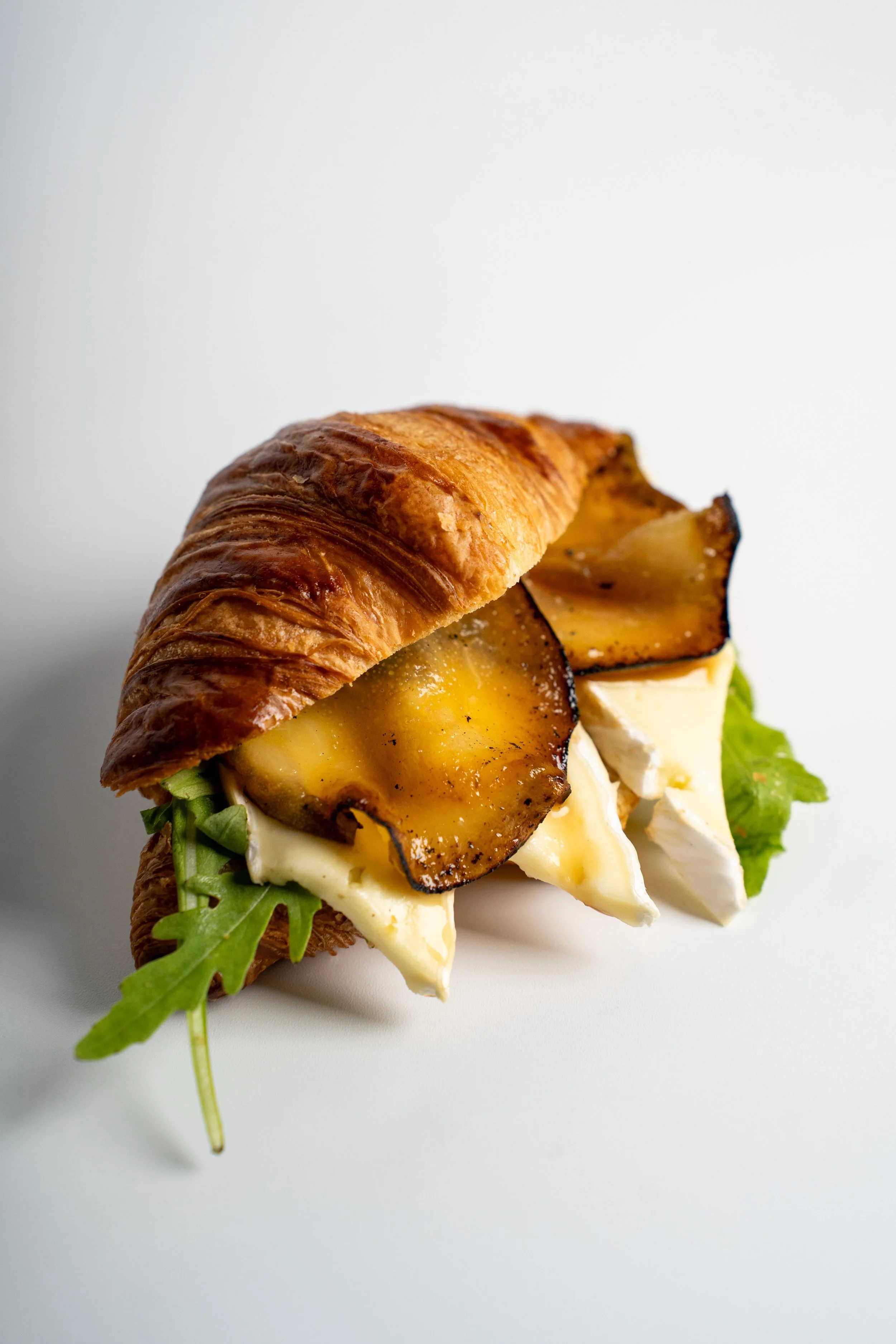 Brie, körte, méz