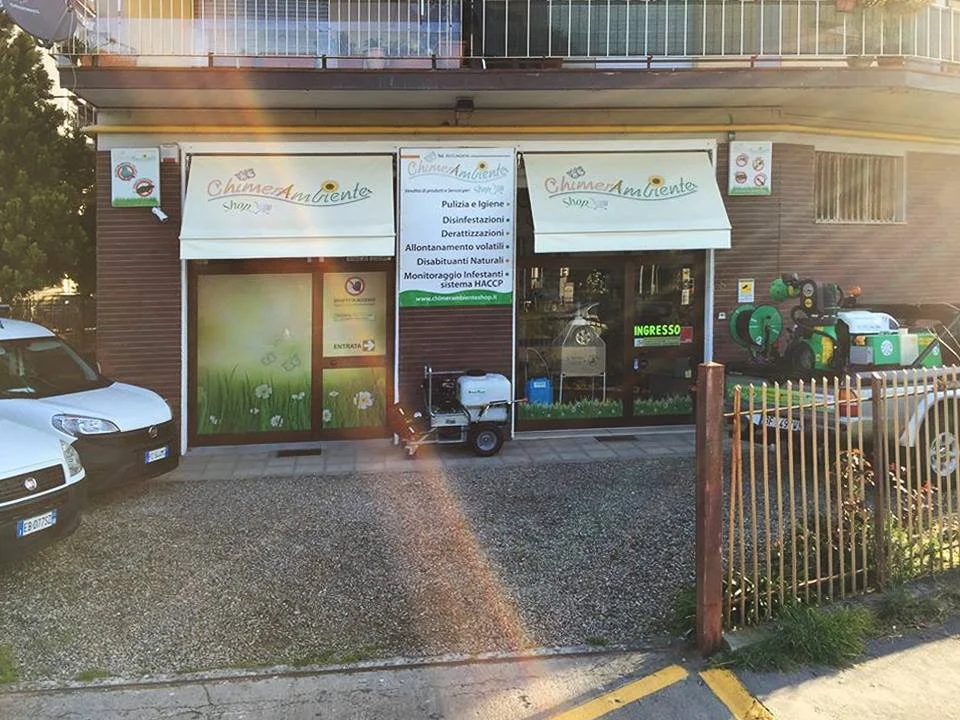 Chimera Ambiente S.R.L. ad Arezzo – azienda certificata ISO 9001 e ISO 16636, specializzata in servizi ecologici contro insetti e parassiti. Vendita Prodotti Infestanti