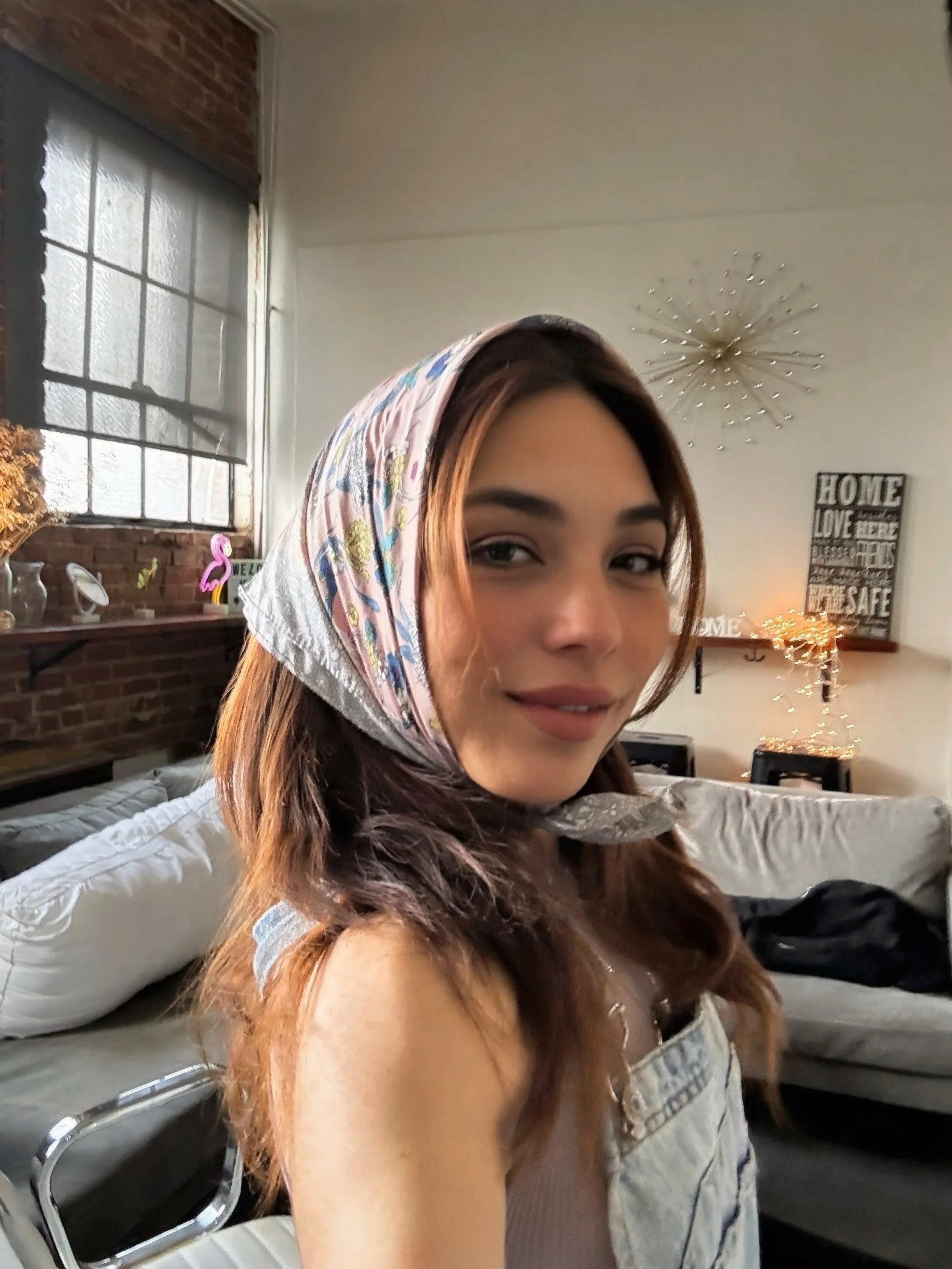 Onehornla Artist Mariella Reyes