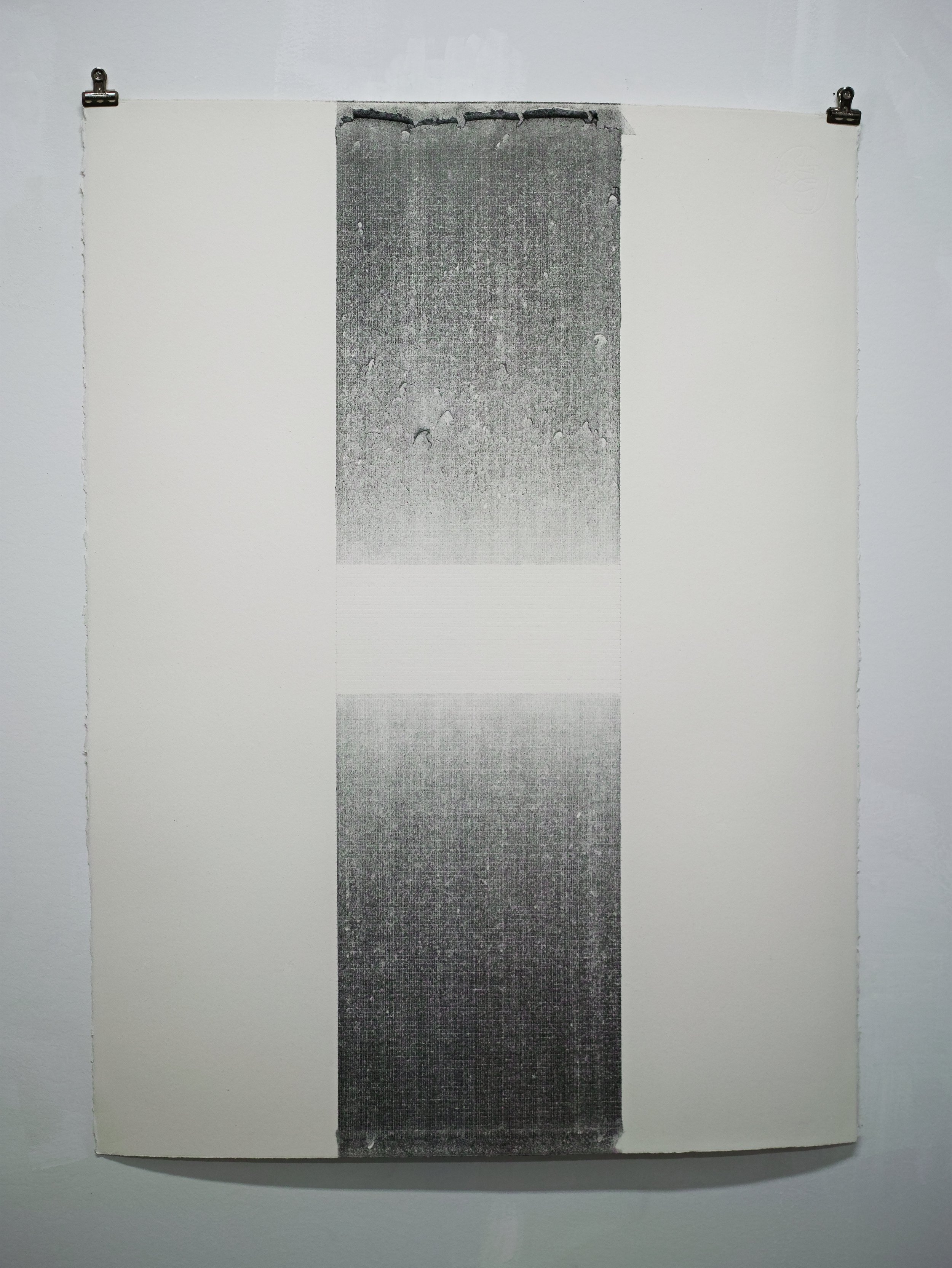 Large scale abstract drawing with empty space/余白 at the center.