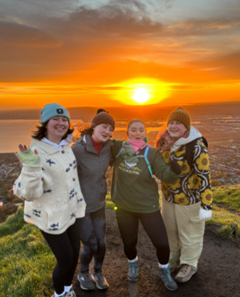 COMMUNITY SUNRISE HIKE