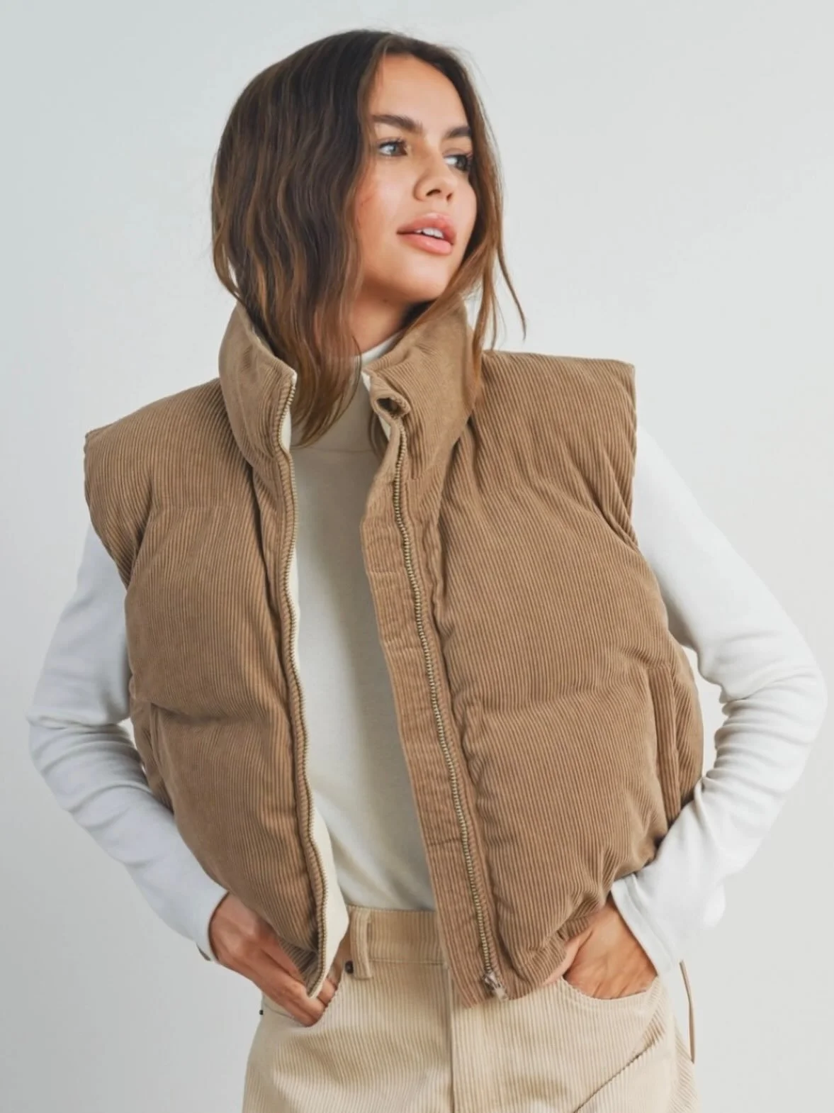 New item alert: 

Buttermelon cropped corduroy puffer vest - $60

I don&rsquo;t know about you but I LOVE a vest in the Fall/Winter. This cute vest would pair well with a turtleneck, crisp jeans, and a pair of boots!

Available while supplies last (2