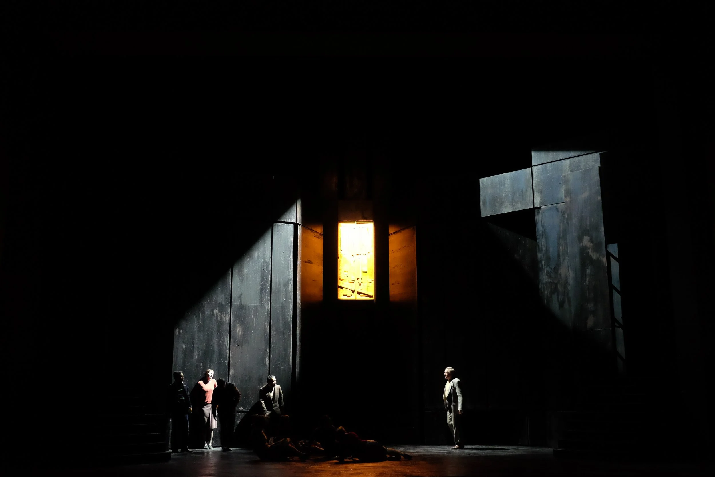 nabucco-bühnenbild-hickmann-staatstheater-mainz-14.JPG