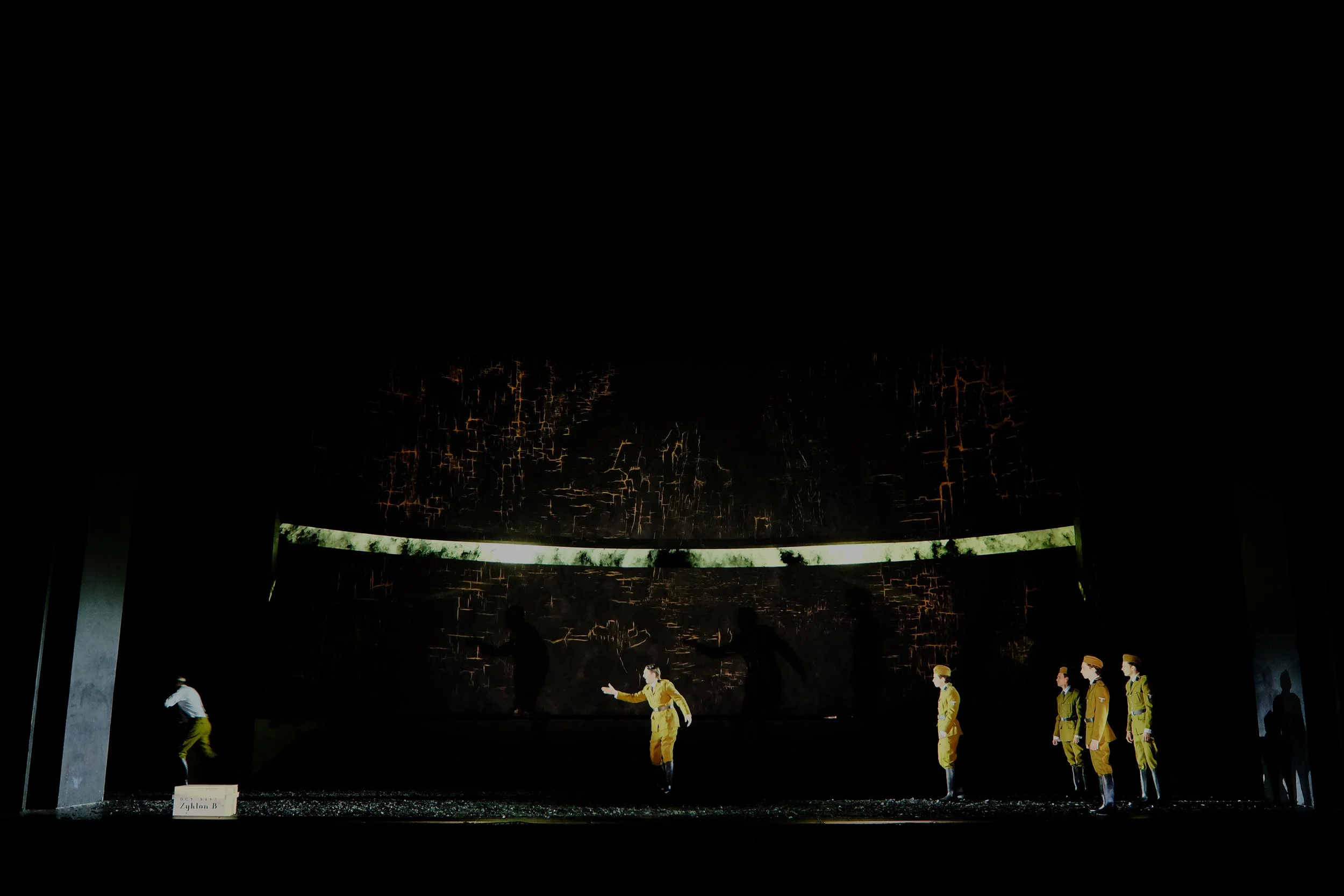 wozzeck-mir-m-hickmann-bühnenbild (7).jpg
