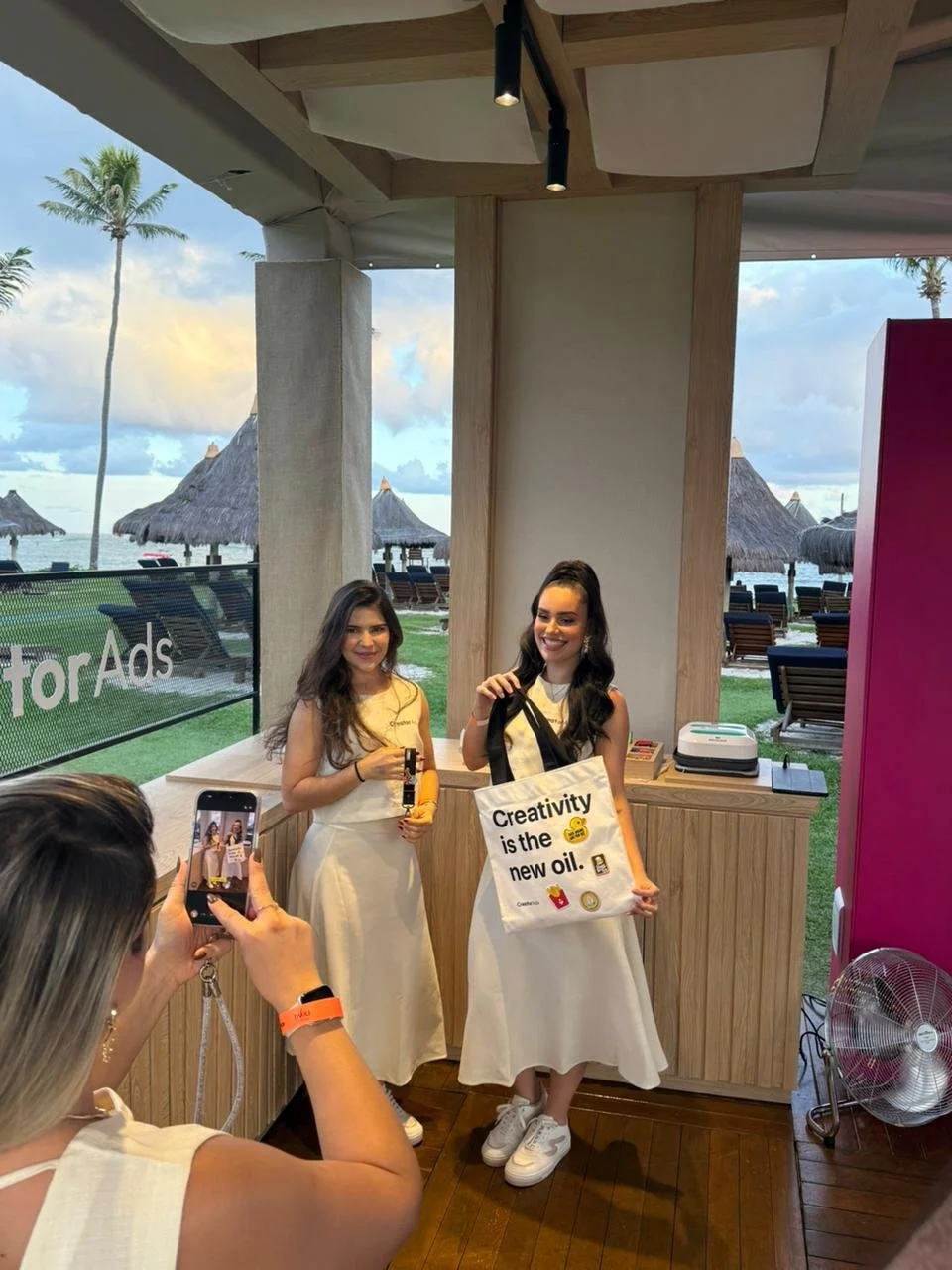 Brandlovers | Creator ADS - MNB Praia do Forte