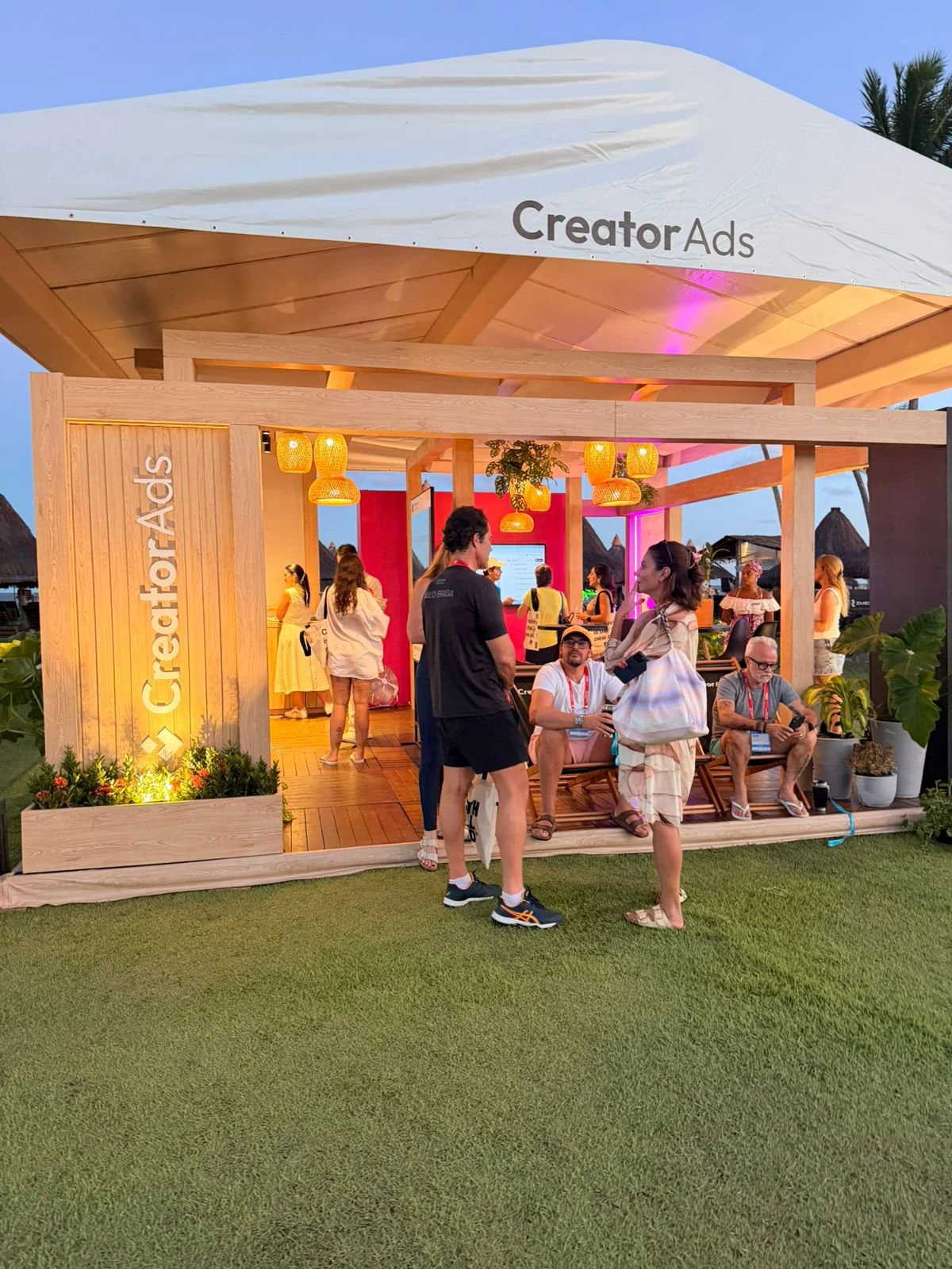 Brandlovers | Creator ADS - MNB Praia do Forte