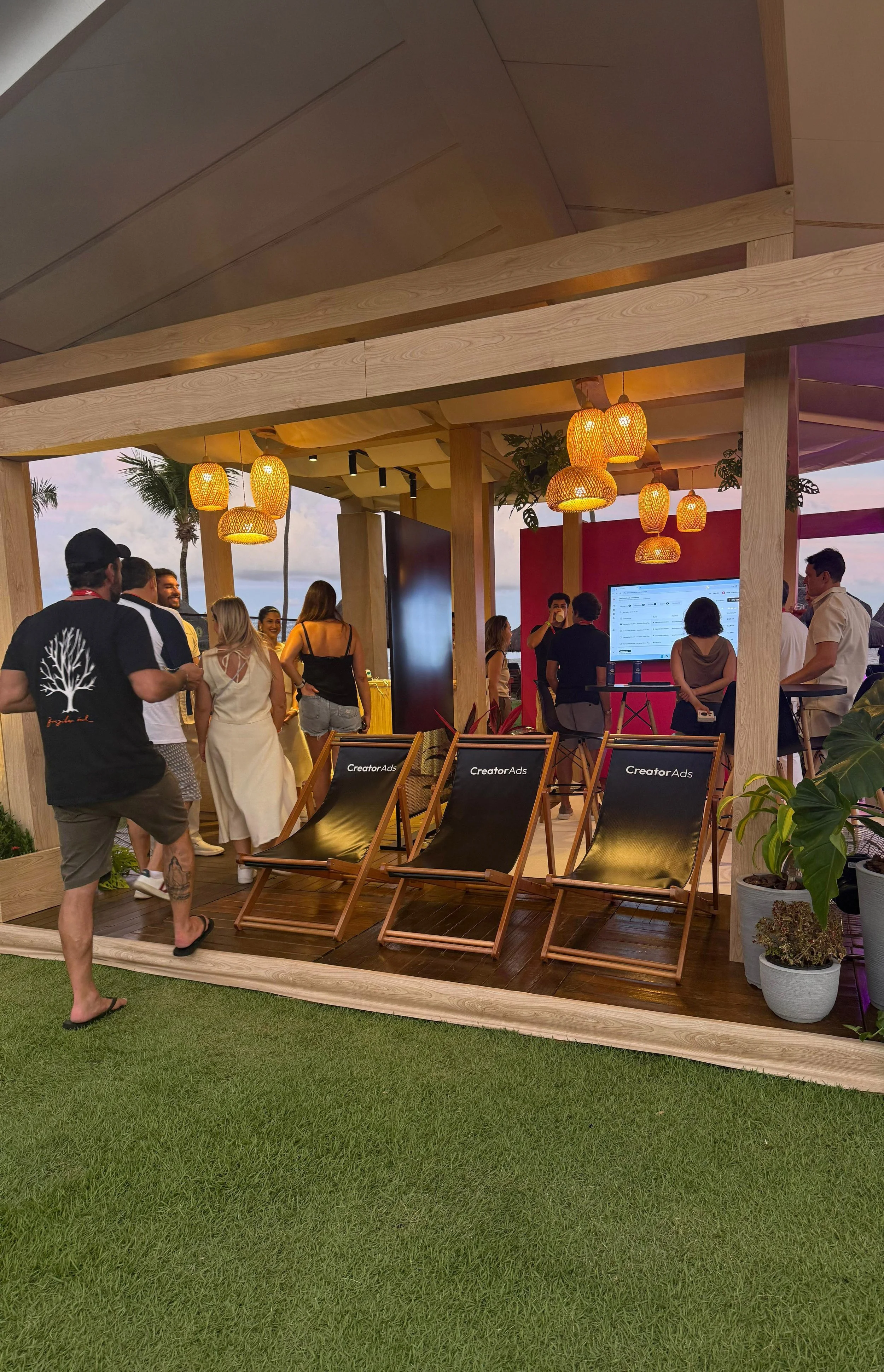 Brandlovers | Creator ADS - MNB Praia do Forte