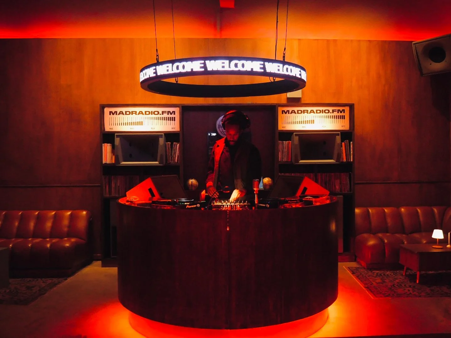 Mad Radio NYC — A New Frequency in Williamsburg’s Nightlife