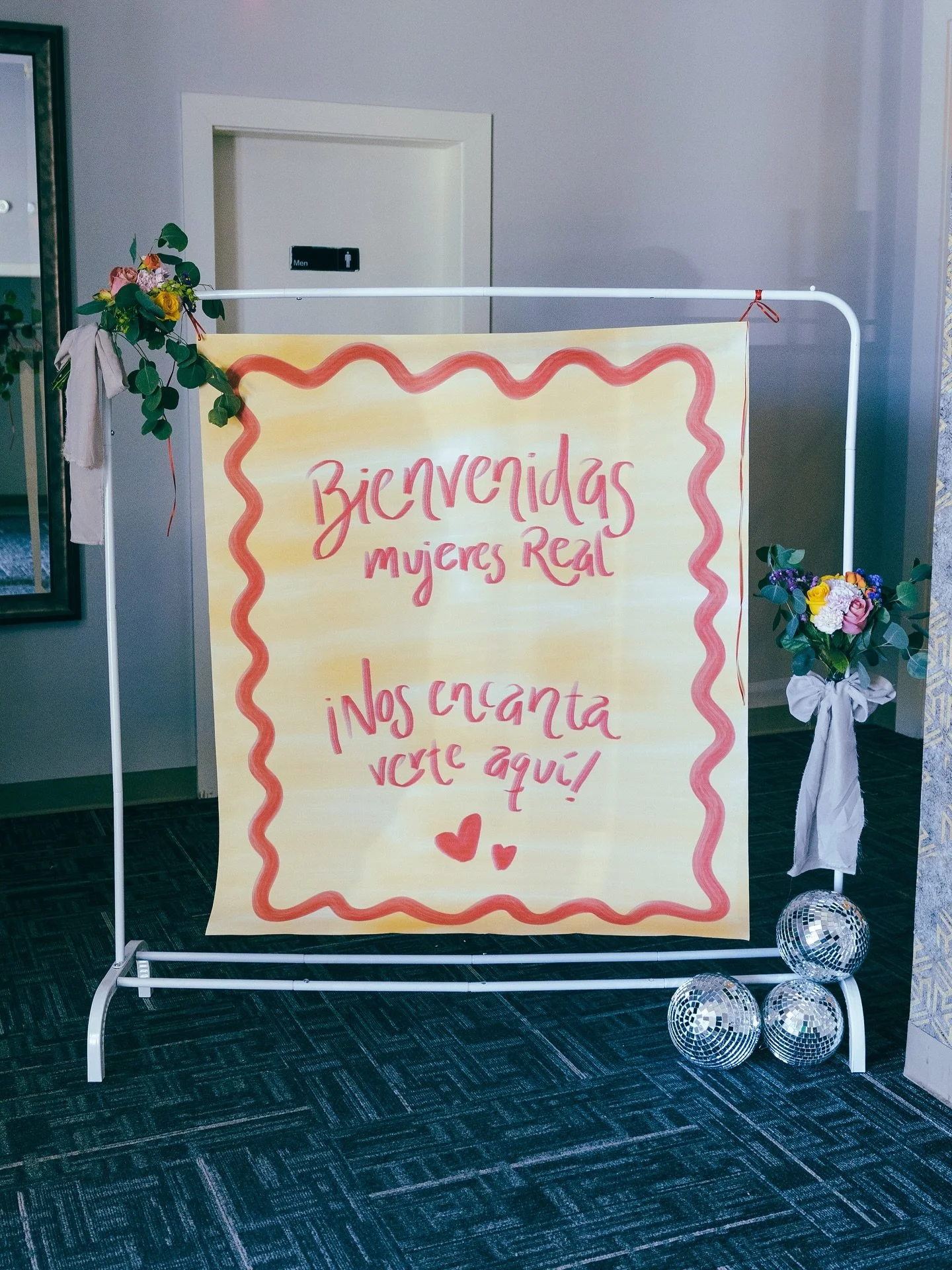 &iexcl;Que hermoso tiempo tuvimos en nuestro Desayuno Real en @vinonuevoepjuarez ✨🌺! 

Amamos hacer comunidad juntas 🥰

#real #comunidad #mujeres #iglesia