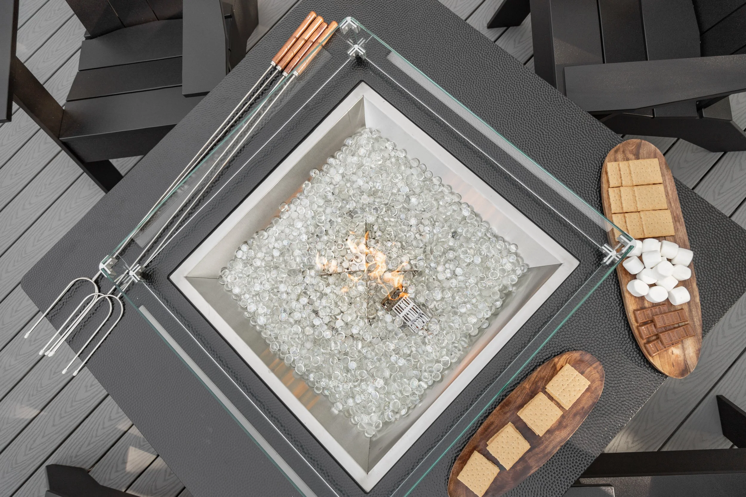 Numa Firepit with Black Hammer Top.jpg