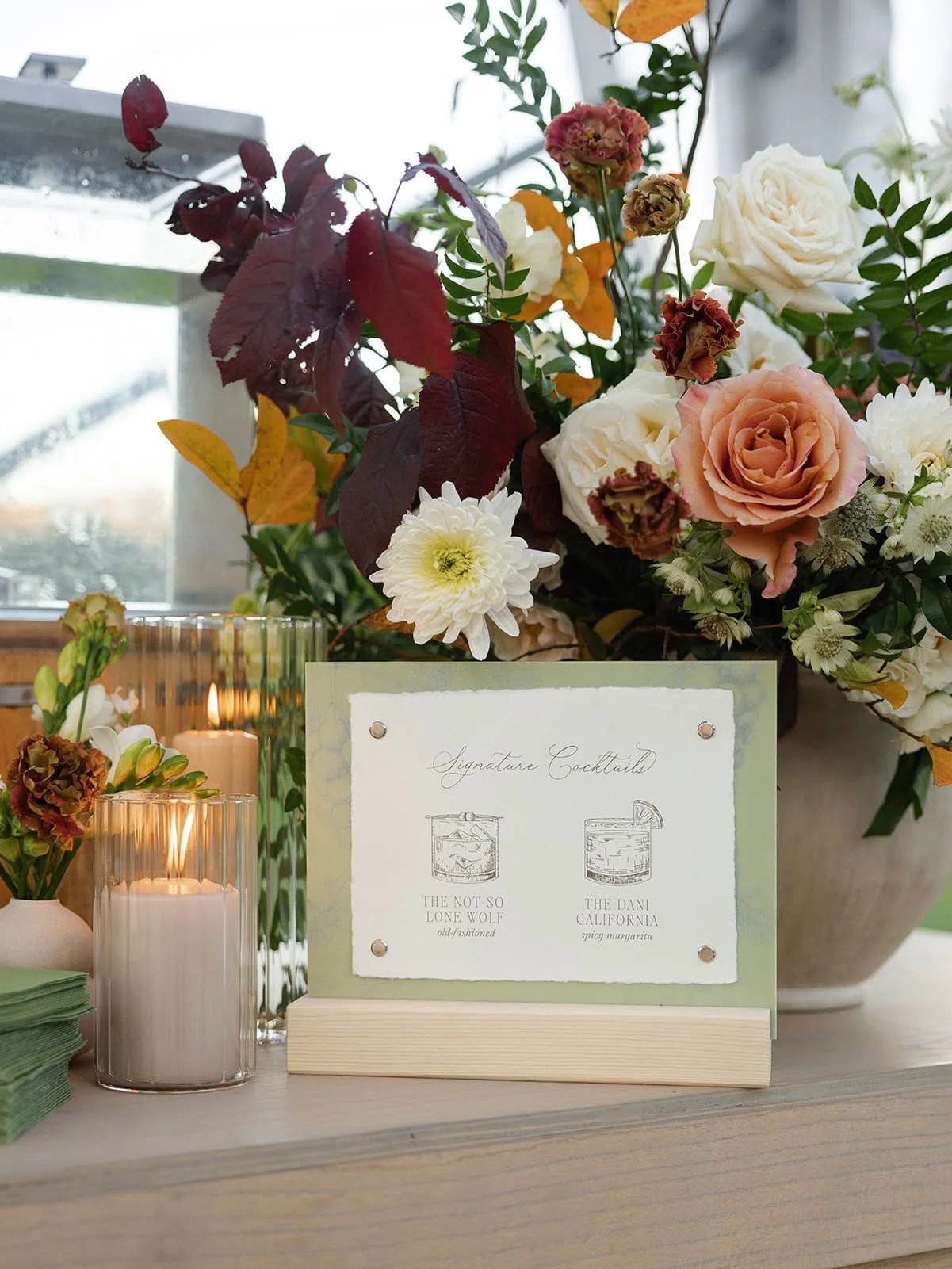 Details from Dani &amp; Matt&rsquo;s Carmel wedding day 🍇

Photo: @alexknightstudio 
Planner &amp; Design: @laurelandrose 
Floral: @unwrittenflorals