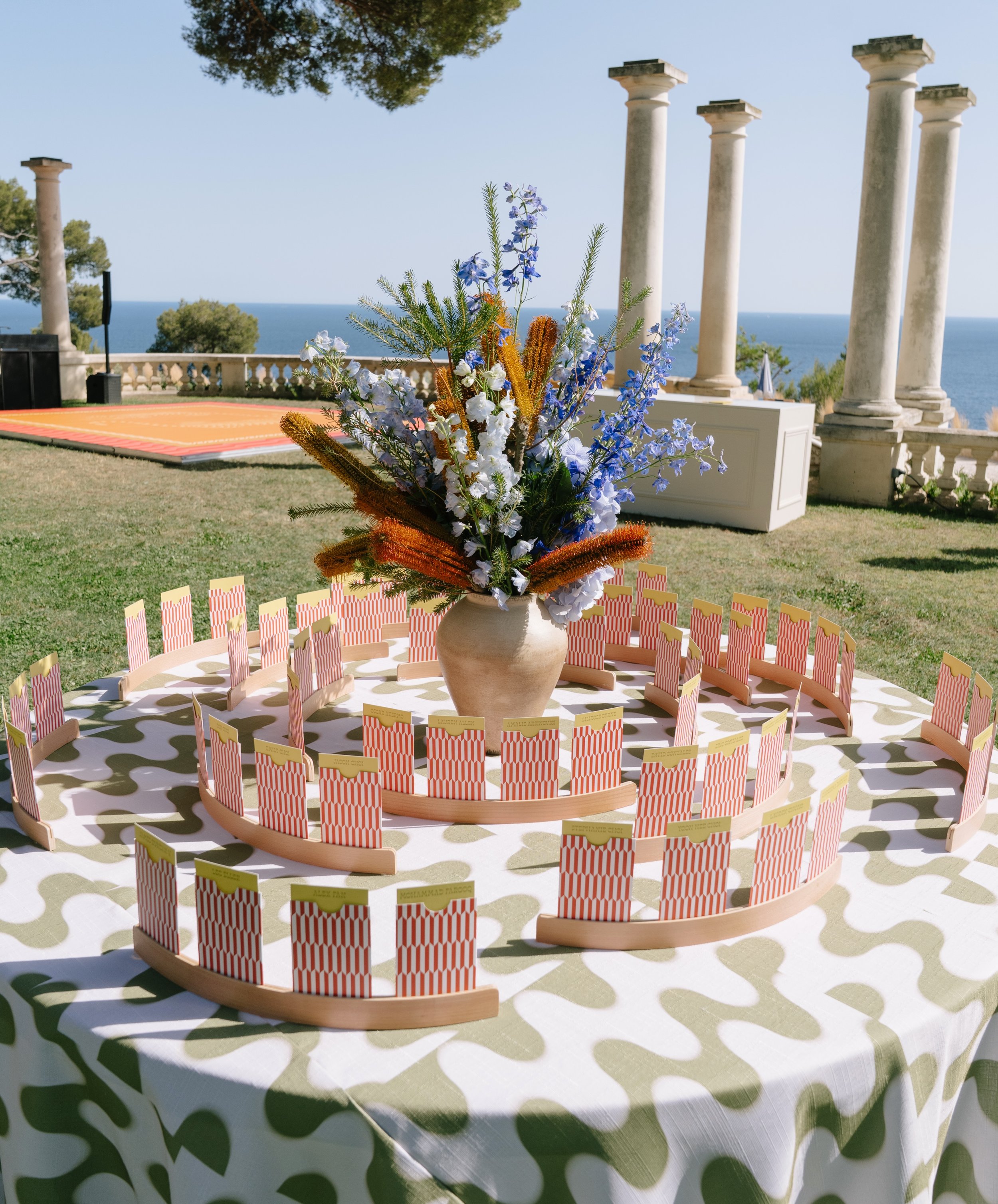 Pattern on pattern on color and more color! Maximalist vibes all the way for E+C! 🐅

Planning &amp; Design // @chloealiseevents 

Venue // @domainerocabella

Photo // @natalyaphelpsfilm

Video // @milosmilosevicfilms

Content Creator // @thebtsbride
