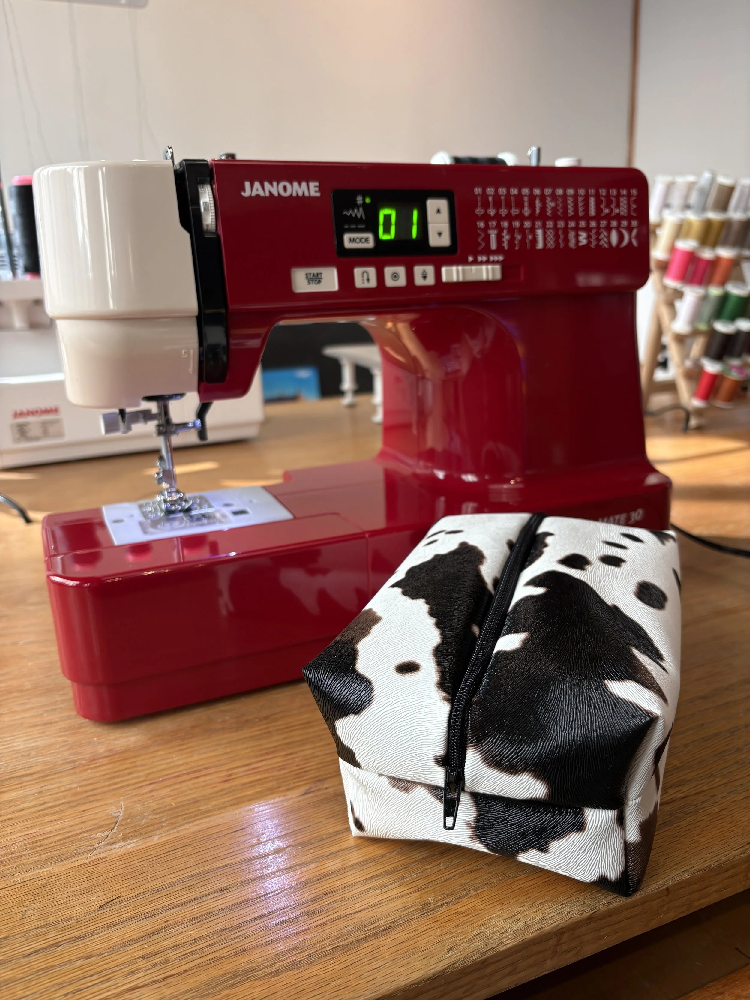 Trendy Hand sewn zipper pouch from a beginner sewing class in sunset park brooklyn