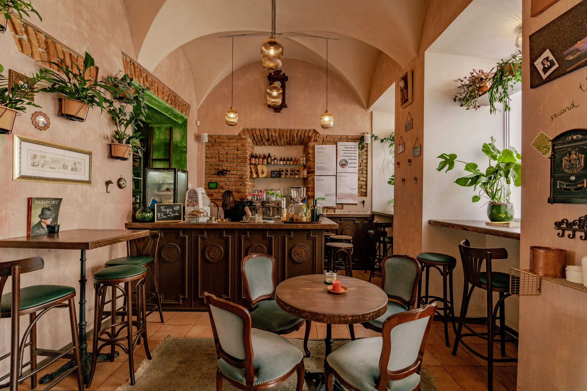 CAFE WHO HIT JOHN_VILNIUS_JUNE_2023__00021.jpg