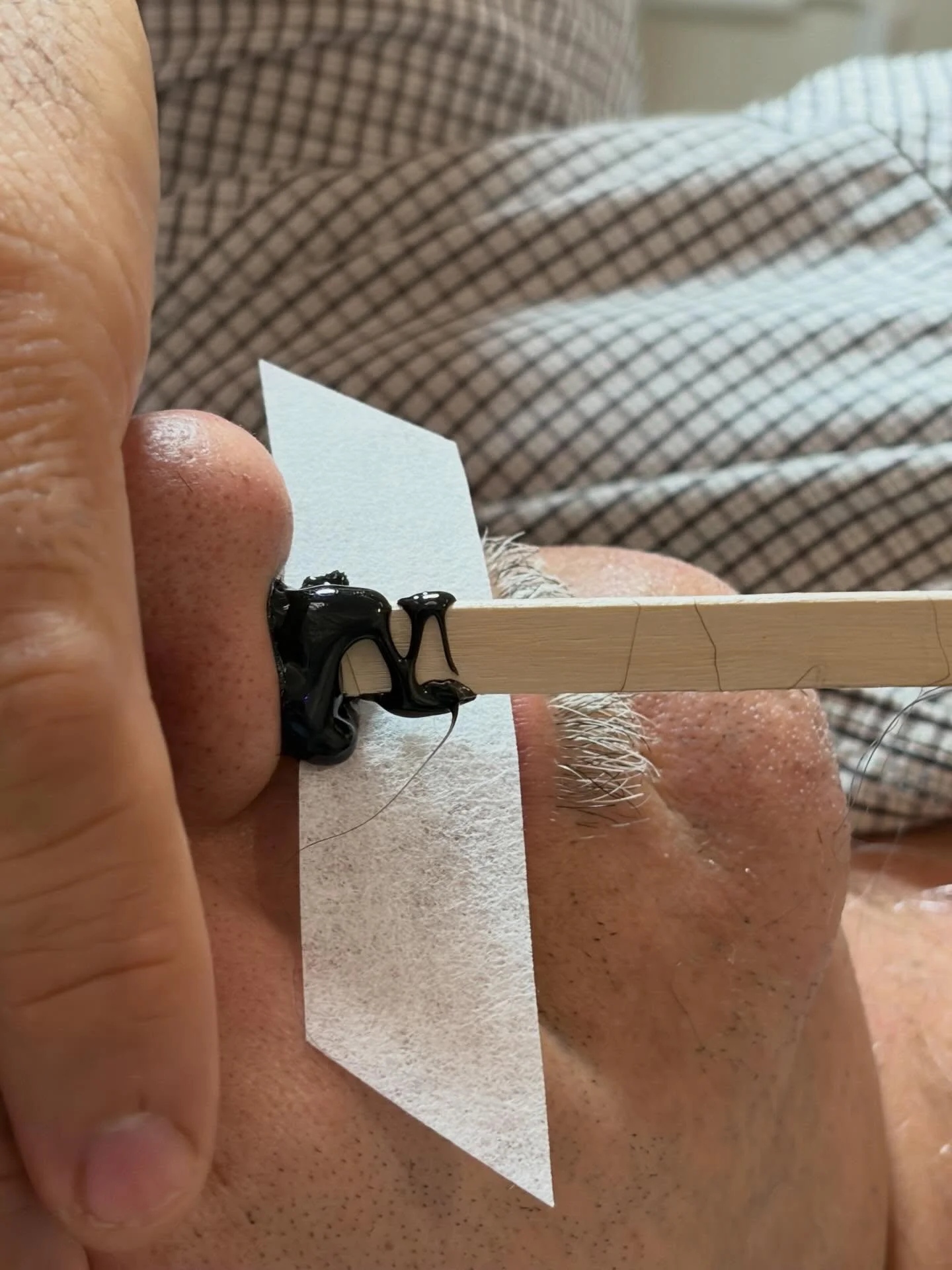 How about a nose wax!  I got you 👃🏼 

#waxing #malewaxingservices #nosehairwaxing
